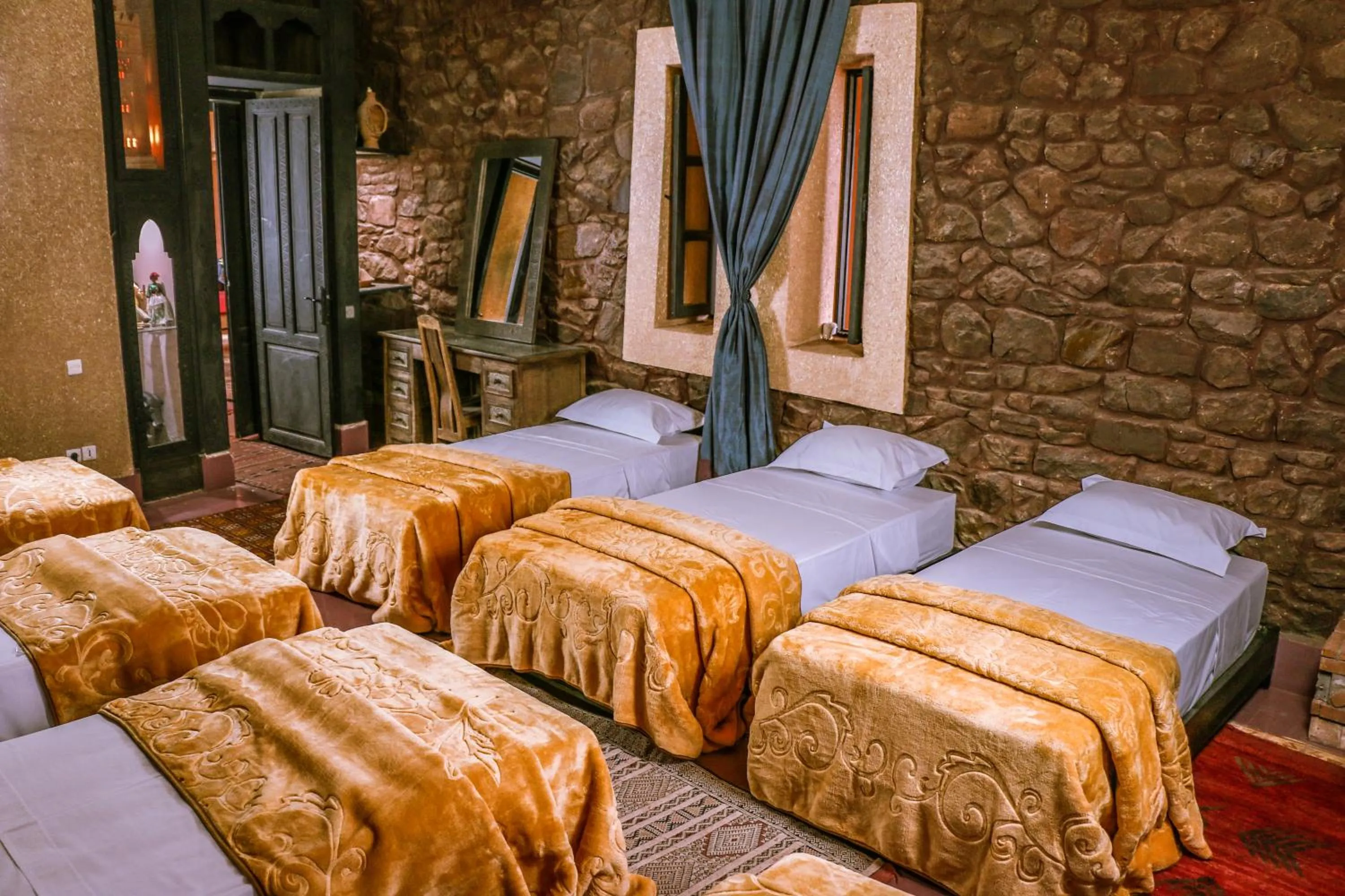 Bed in Riad Kasbah Omar