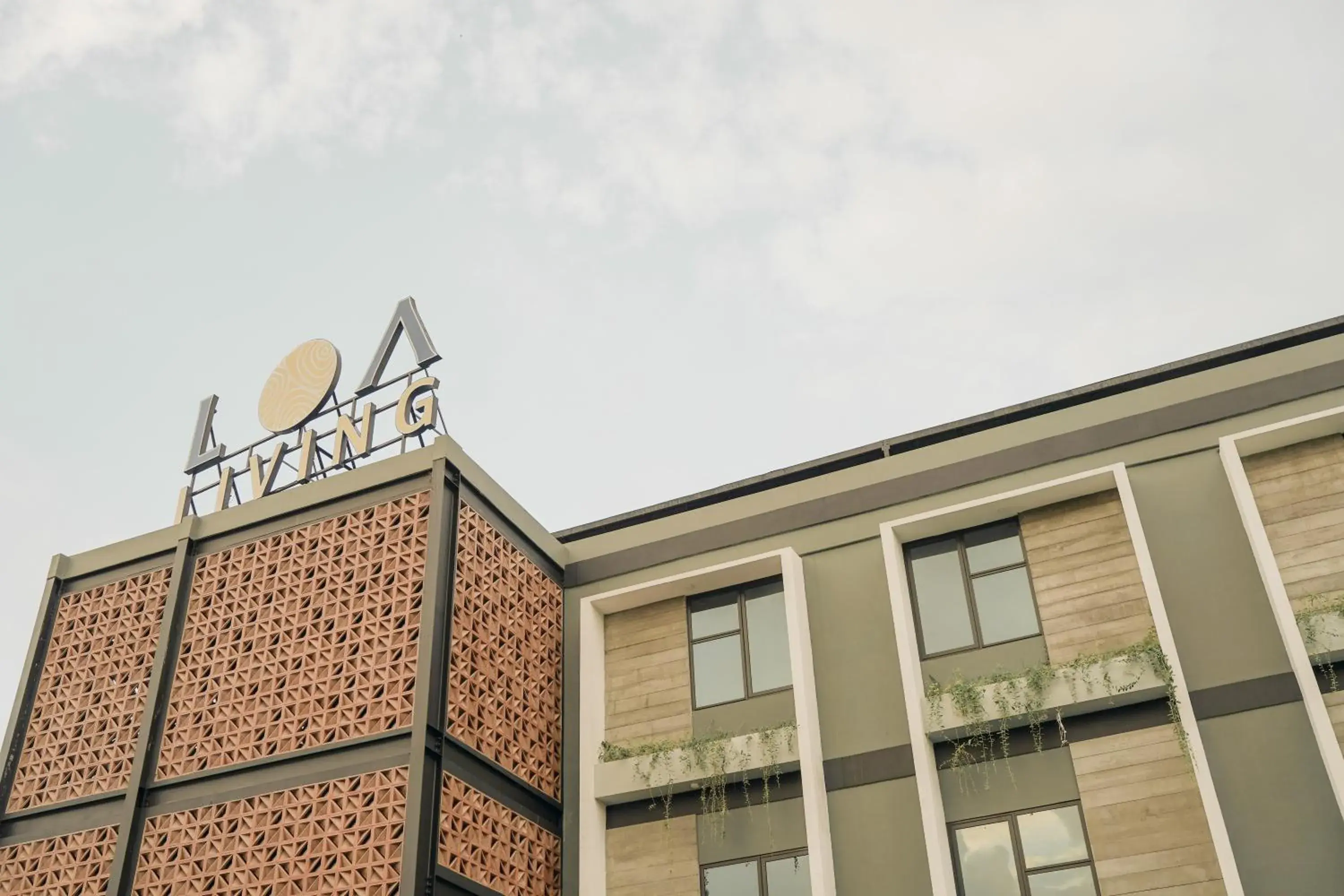 LOA Living Solo Baru LOA Living Solo Baru