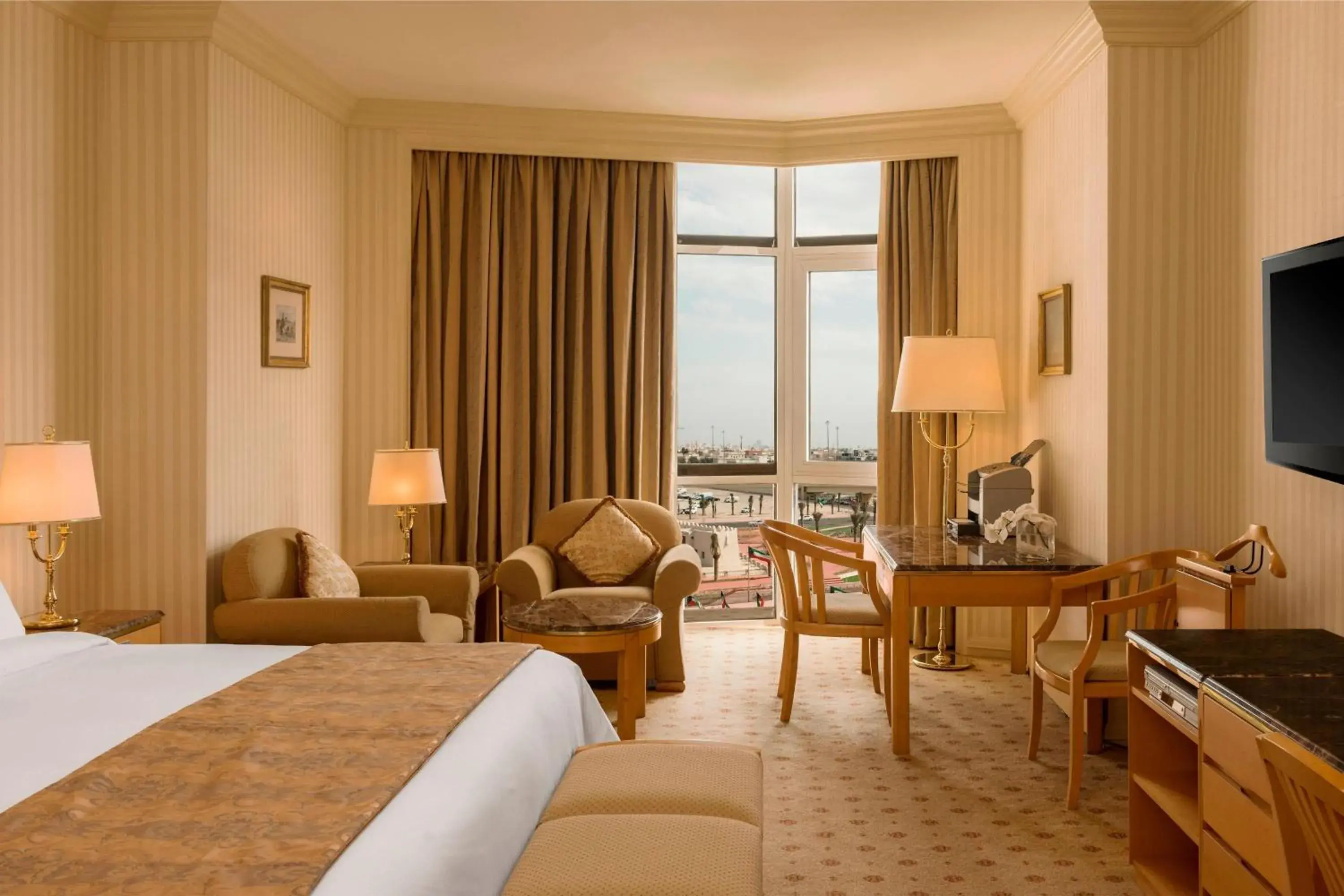Standard, Guest room, 1 King in Sheraton Kuwait, a Luxury Collection Hotel, Kuwait City Standard, Guest room, 1 King in Sheraton Kuwait, a Luxury Collection Hotel, Kuwait City