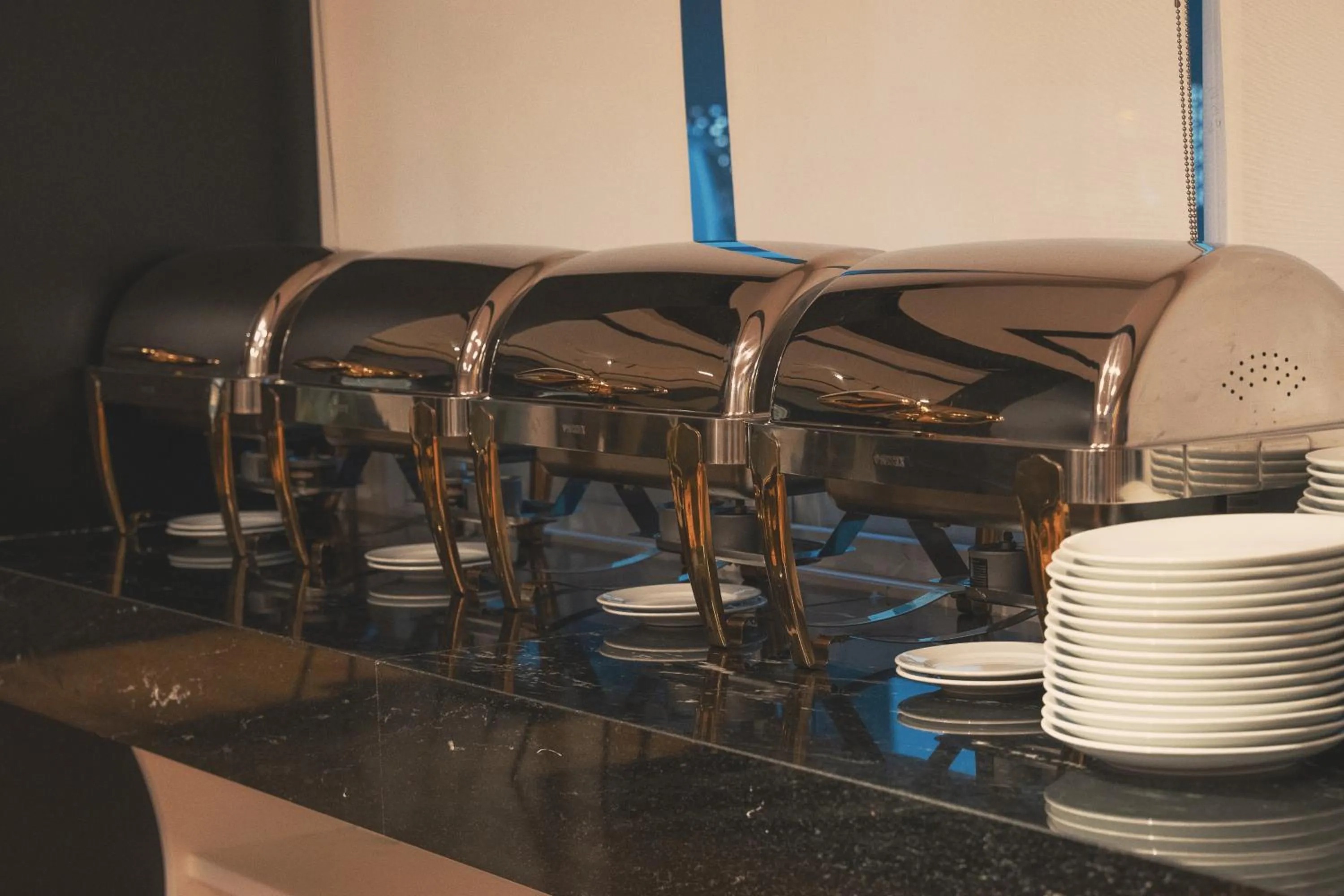 Restaurant/places to eat in Rose Garden Hotel Apartments - Al Barsha, Near Metro Station