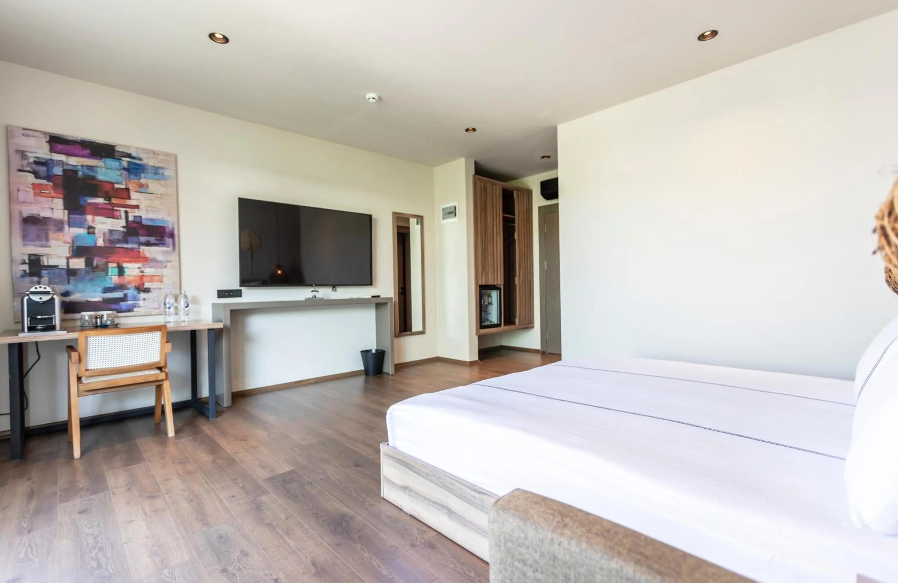 Photo of the whole room, Bed in KHAI HOTEL BODRUM