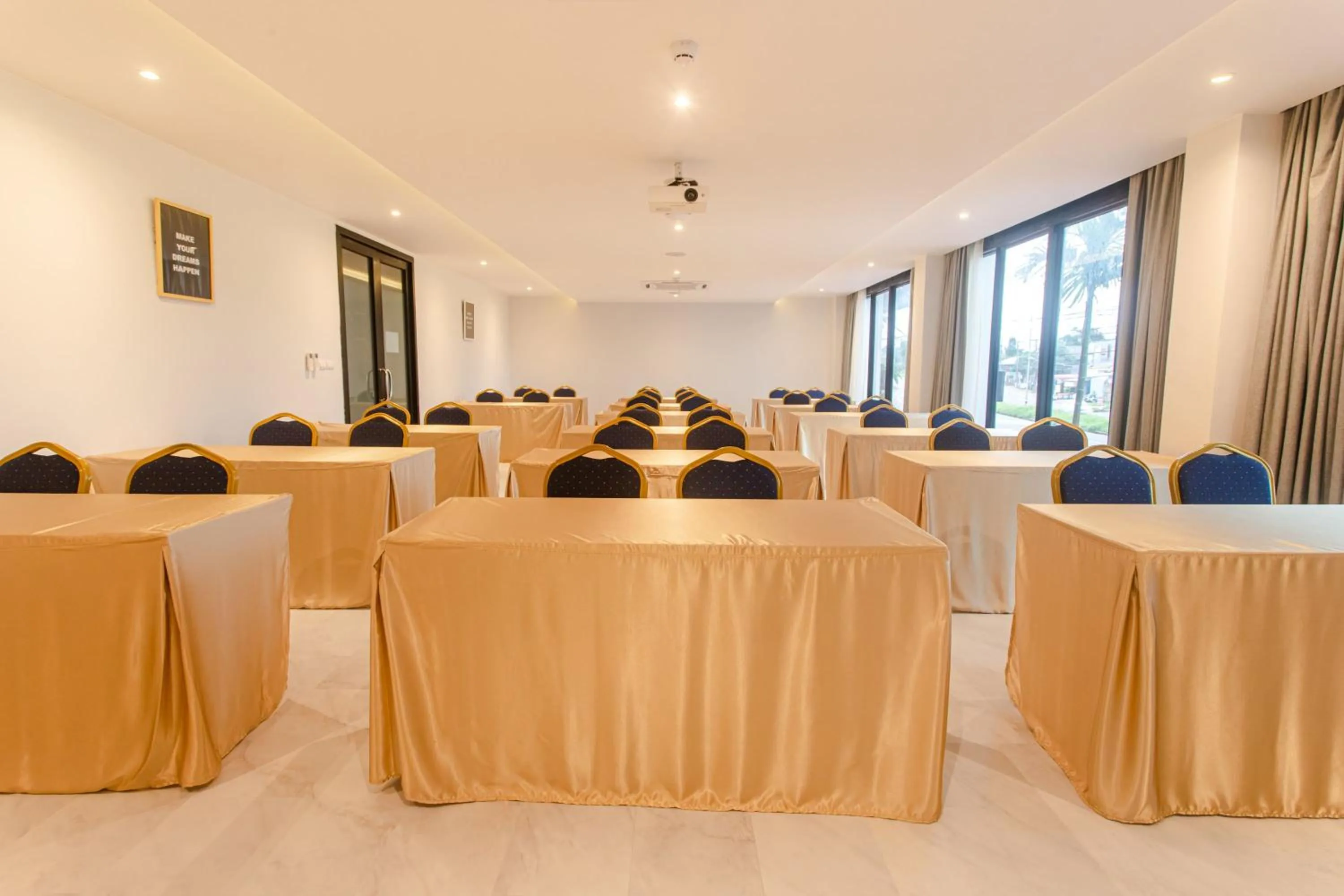 Meeting/conference room in Tour De Phuket Hotel - SHA Plus