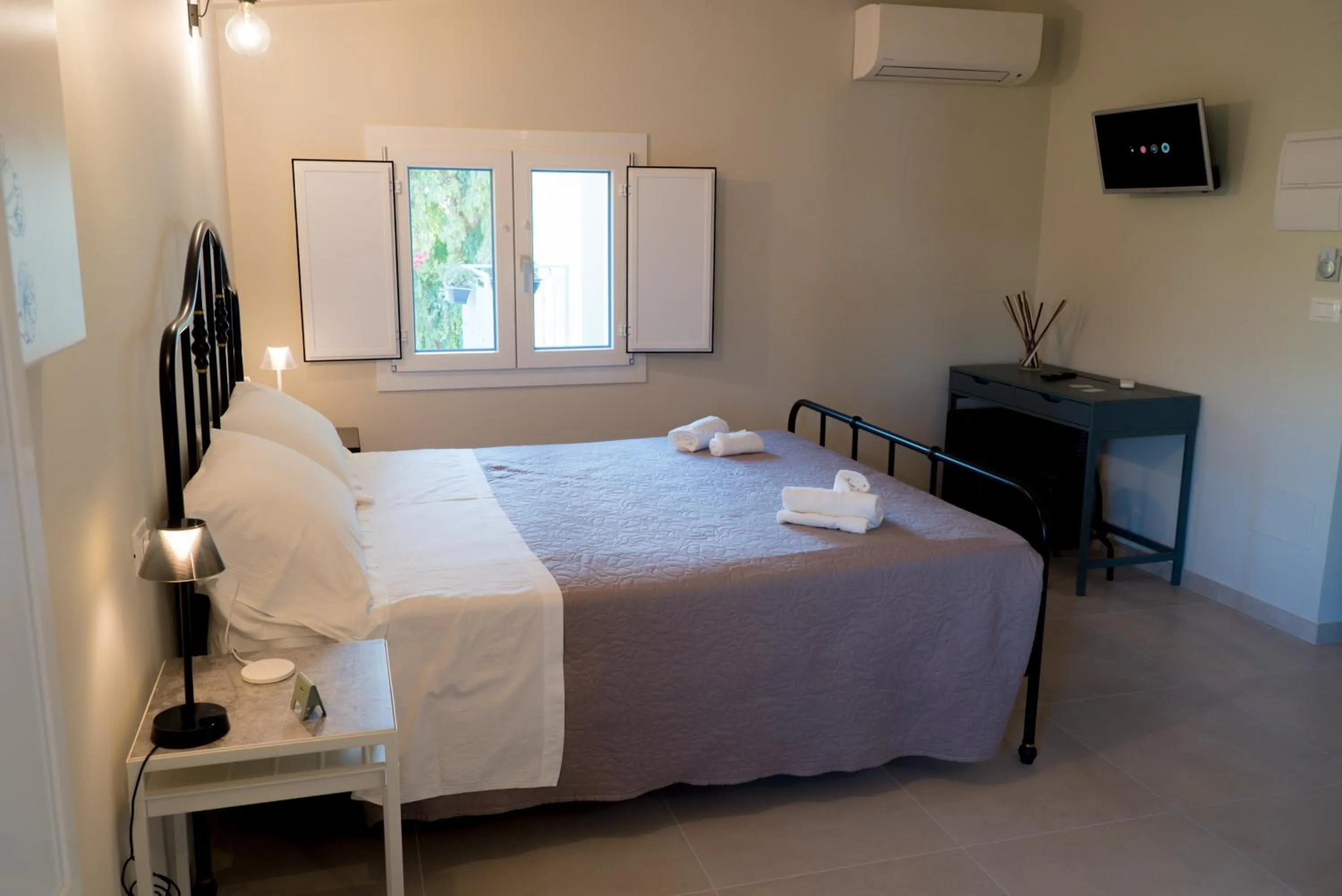 TV and multimedia in Civico 33