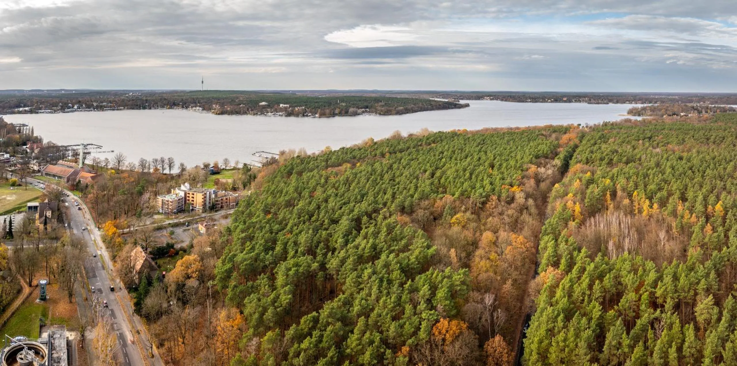 Nearby landmark in Hotel Grunewald