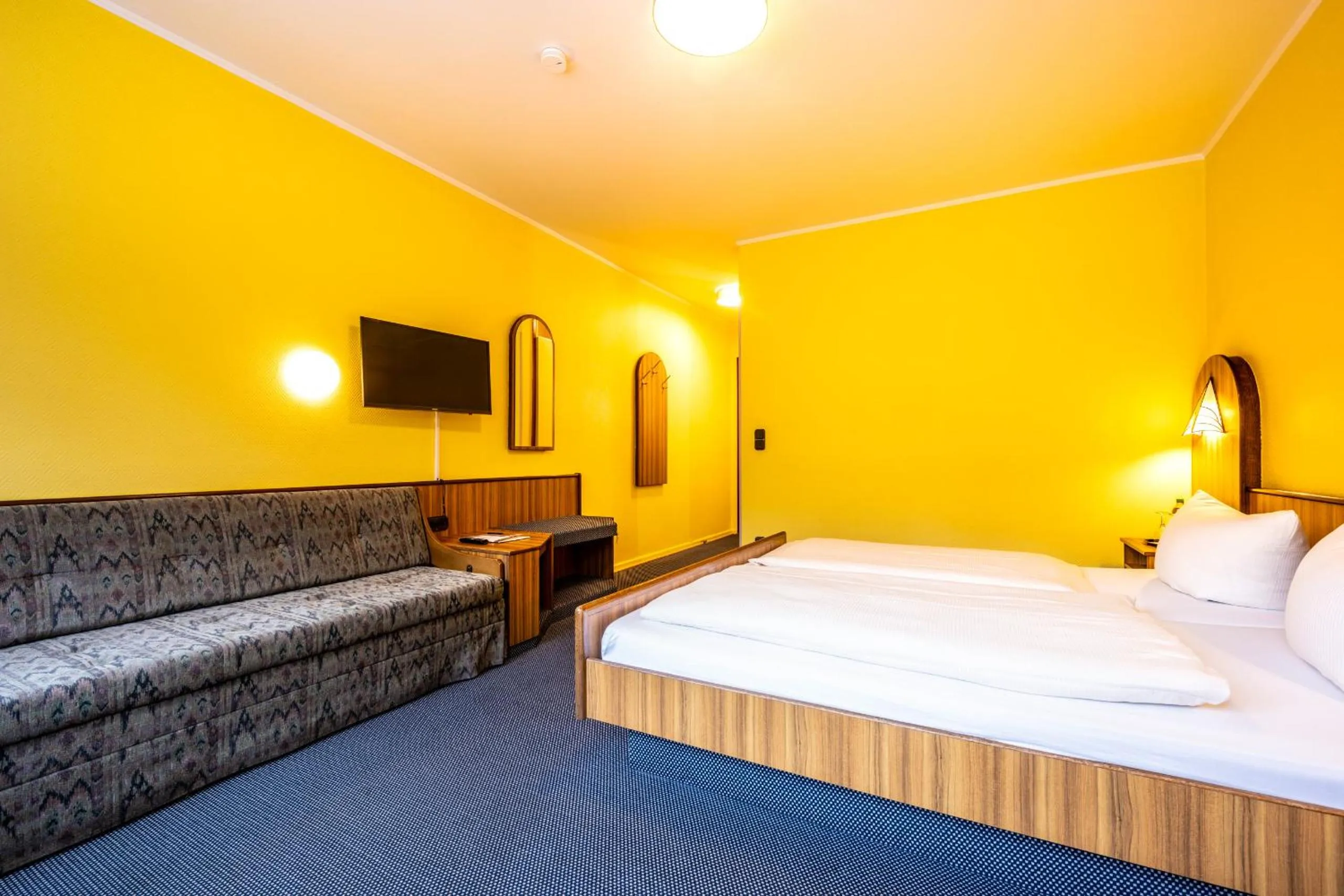 Photo of the whole room in Hotel Grunewald