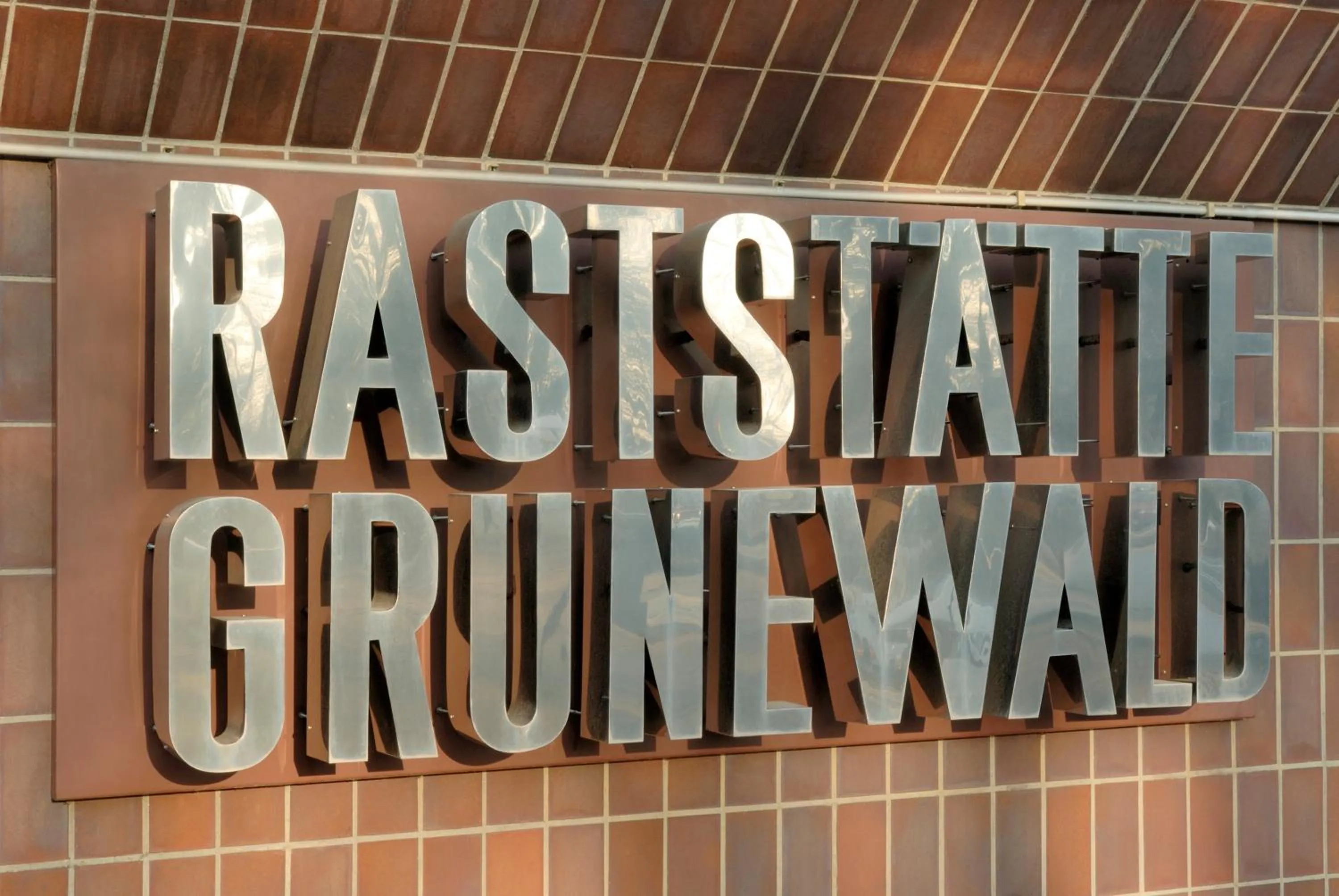 Facade/entrance in Hotel Grunewald