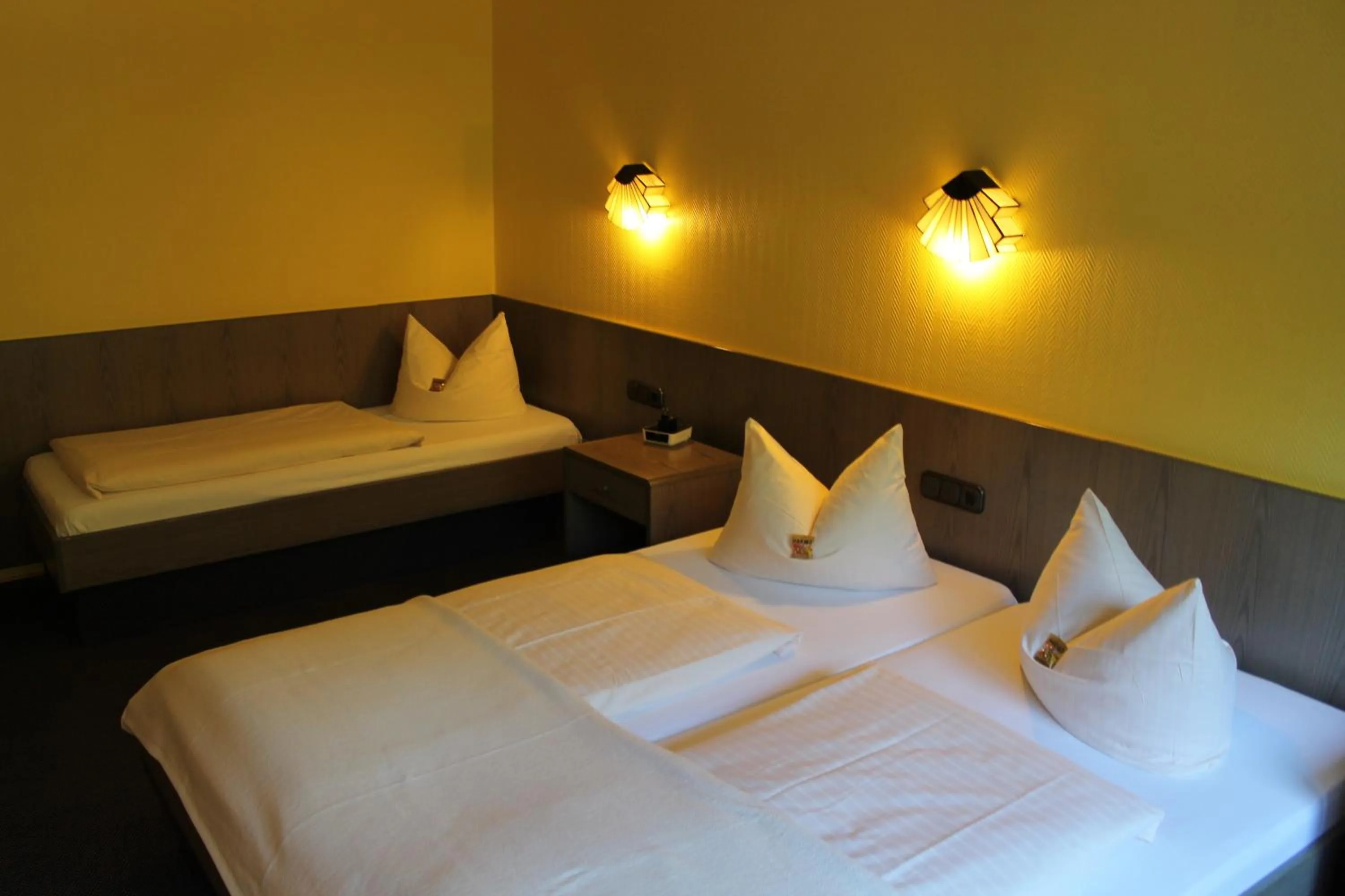 Bed in Hotel Grunewald