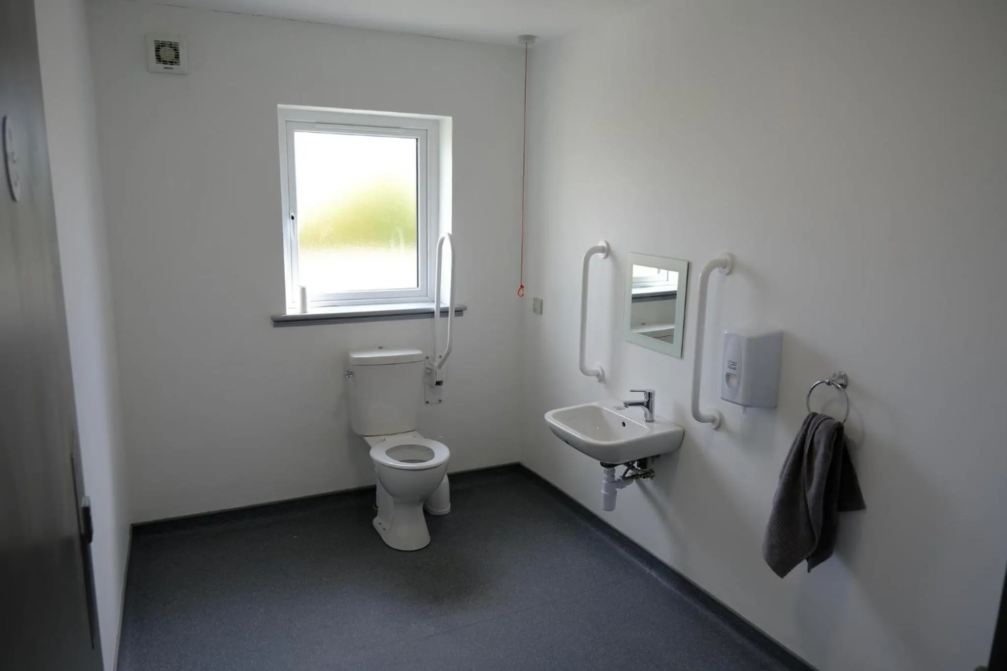 Bathroom in Whiddy School House Accommodation