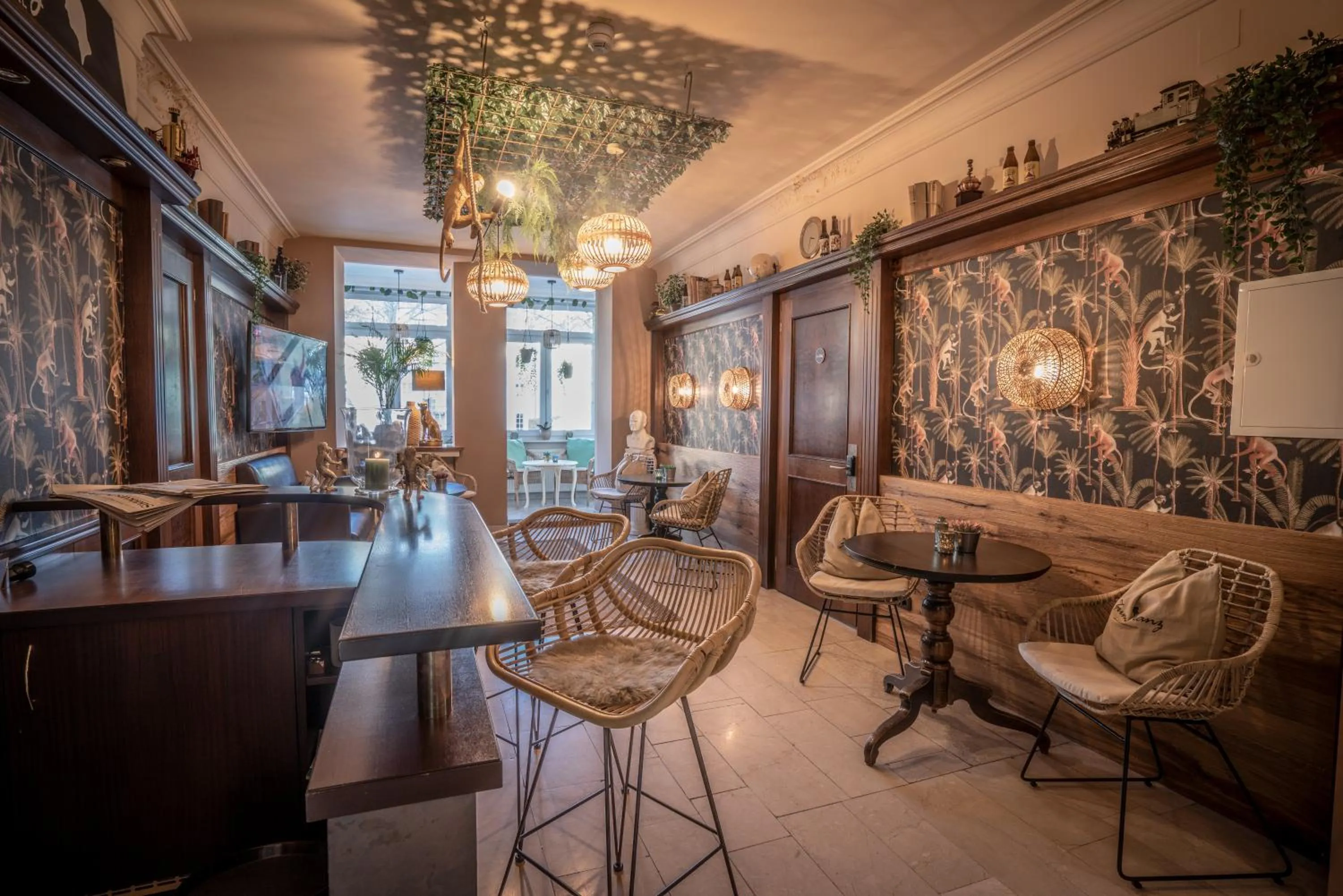 Property building, Lounge/Bar in Hotel Sonnenbichl