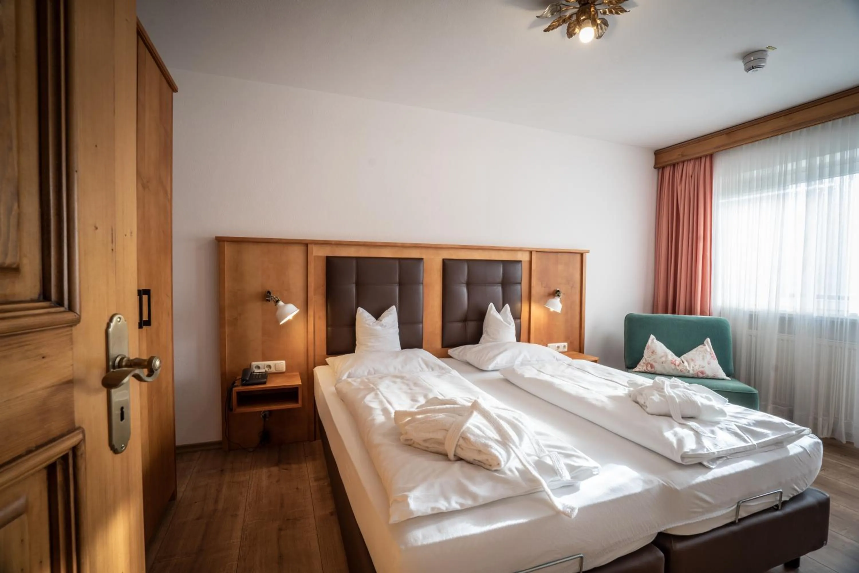 Bedroom, Bed in Hotel Sonnenbichl