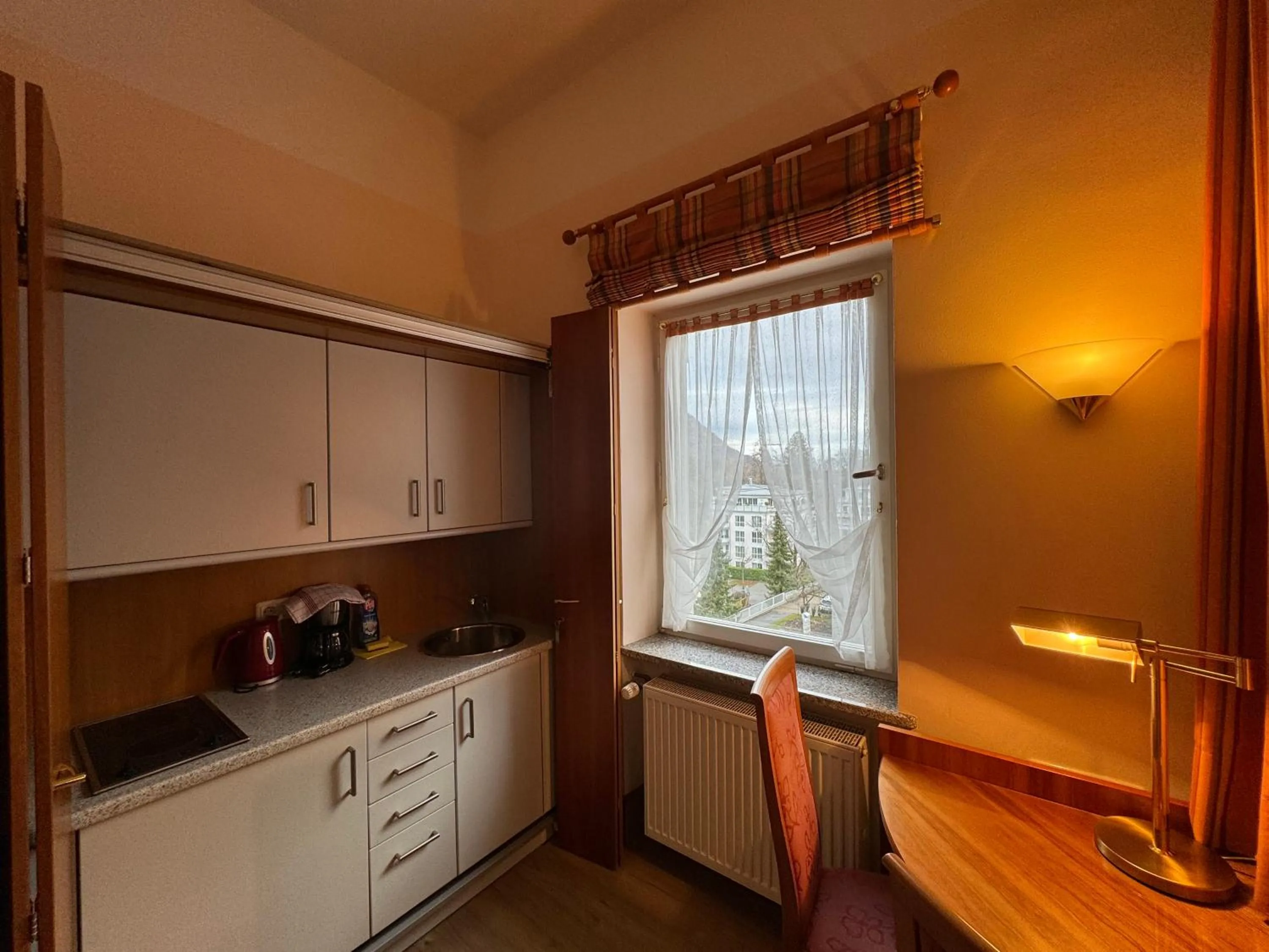Kitchen or kitchenette, Kitchen/Kitchenette in Hotel Sonnenbichl