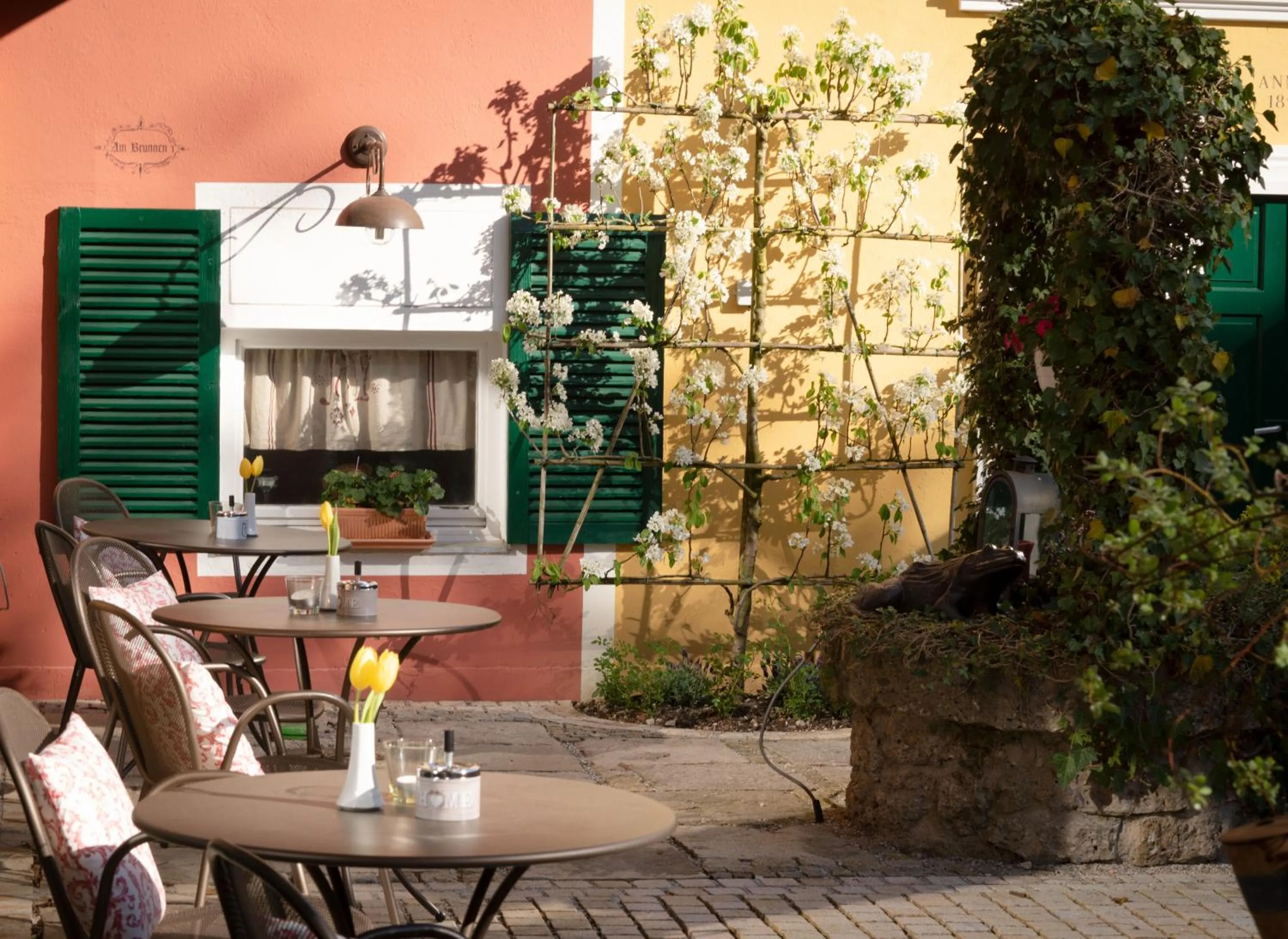 Buffet breakfast in Hotel Sonnenbichl