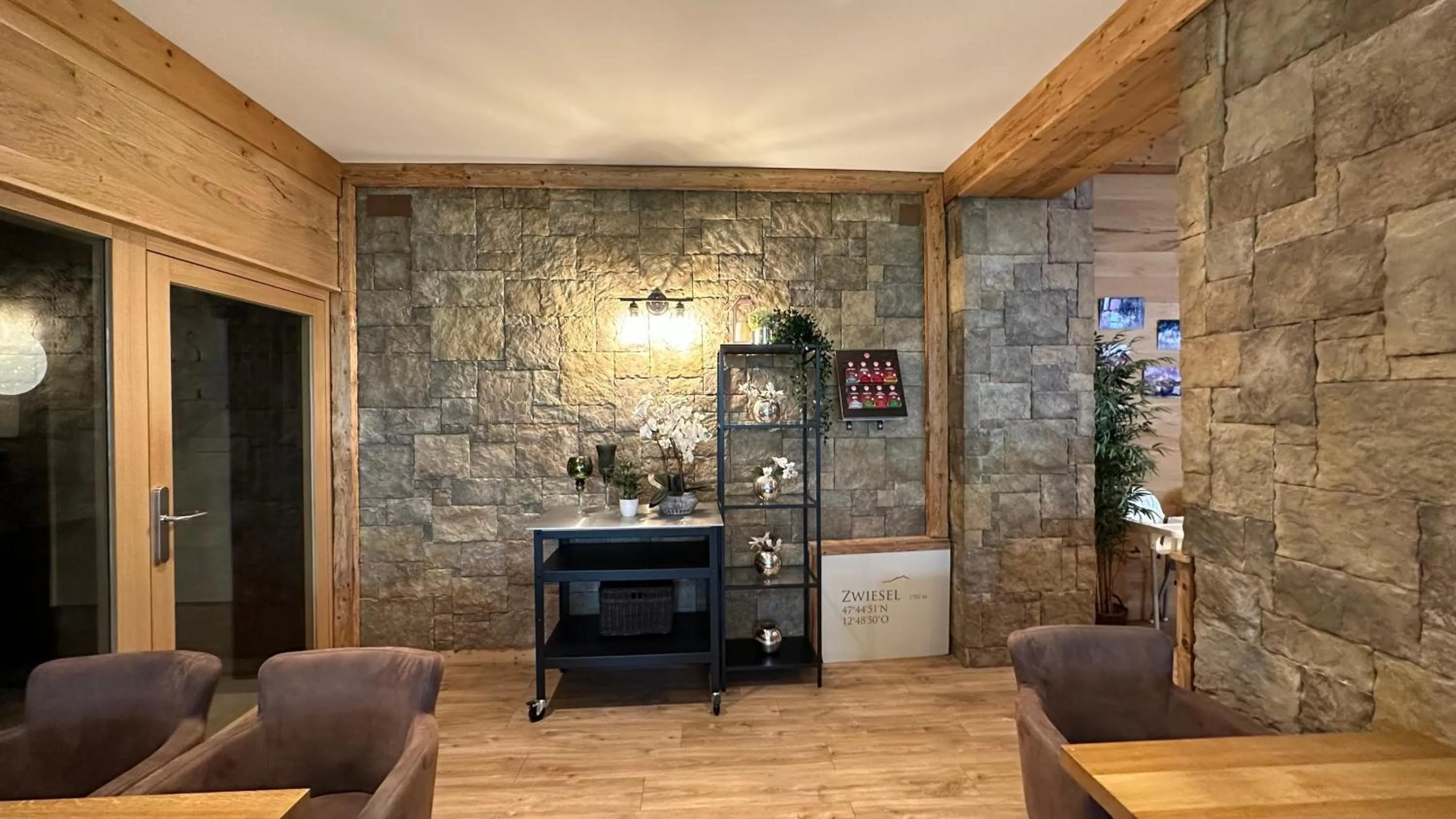 Breakfast, Seating Area in Hotel Sonnenbichl