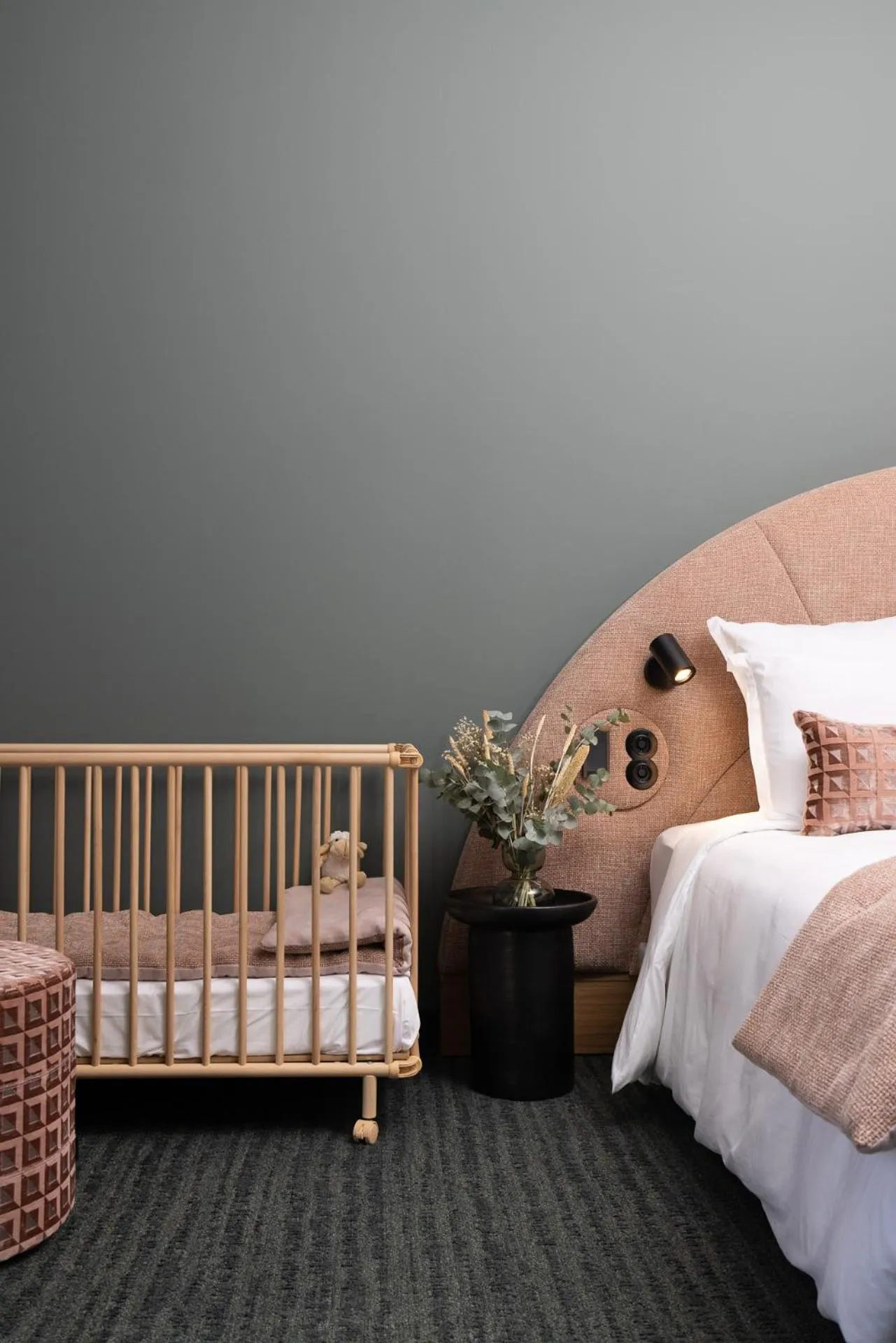 Bedroom, Bed in Le Garage Biarritz Hôtel