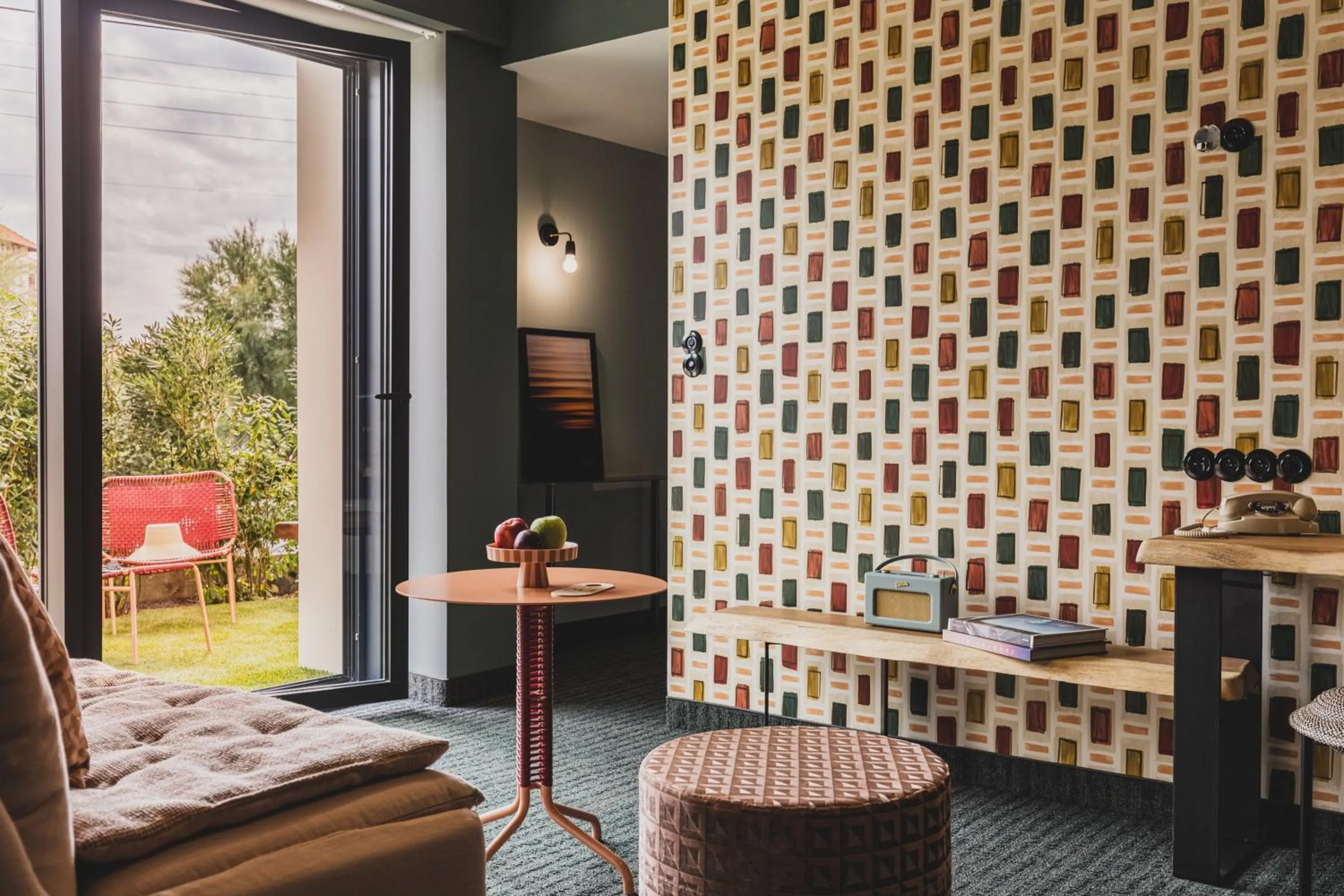 Living room in Le Garage Biarritz Hôtel