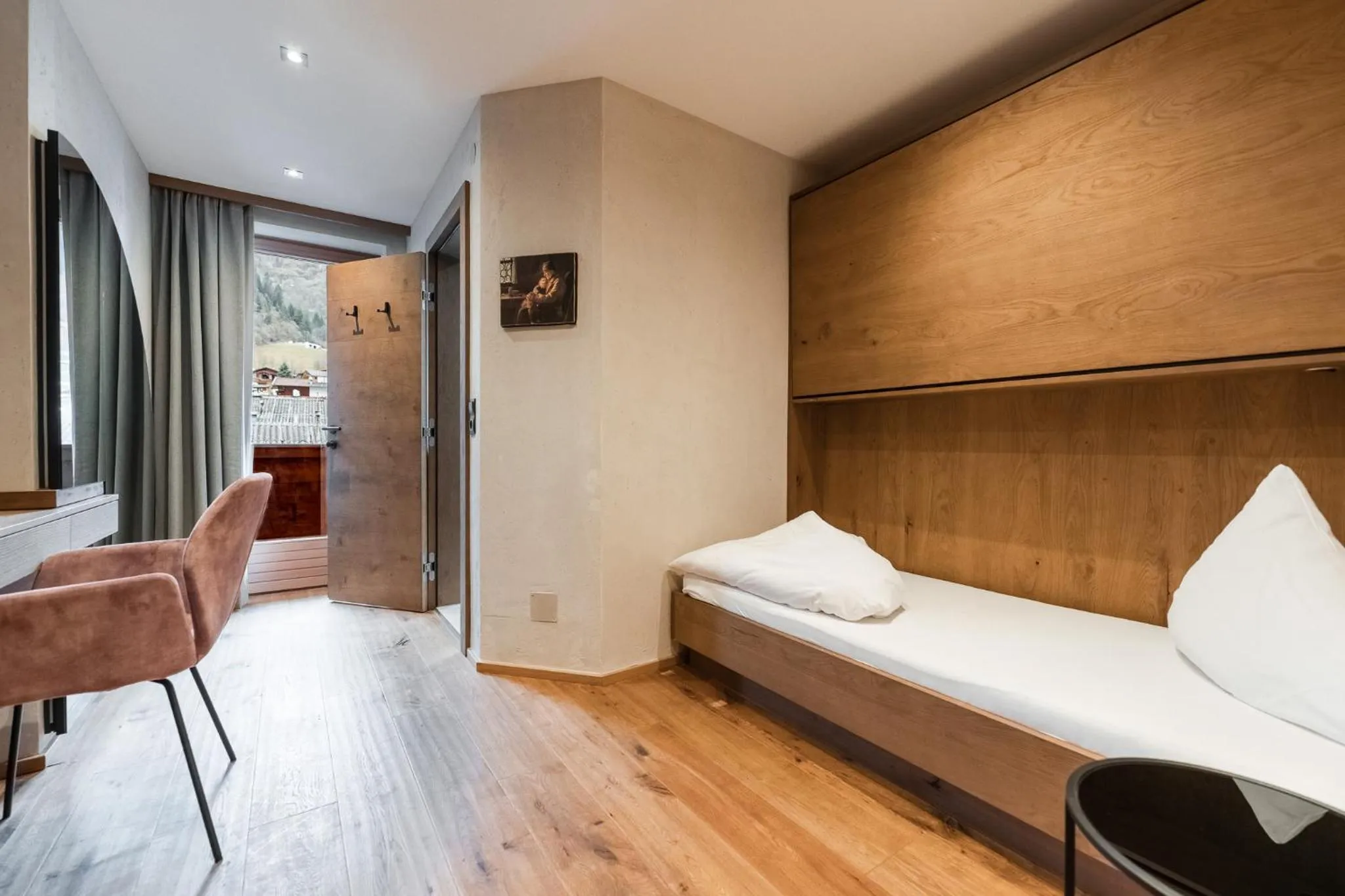 Bed in Relais&Châteaux Spa-Hotel Jagdhof