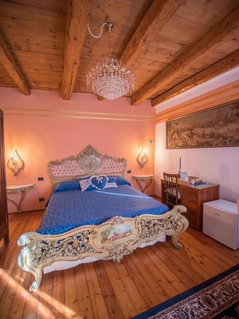 Bed in Antica Villa Sophie