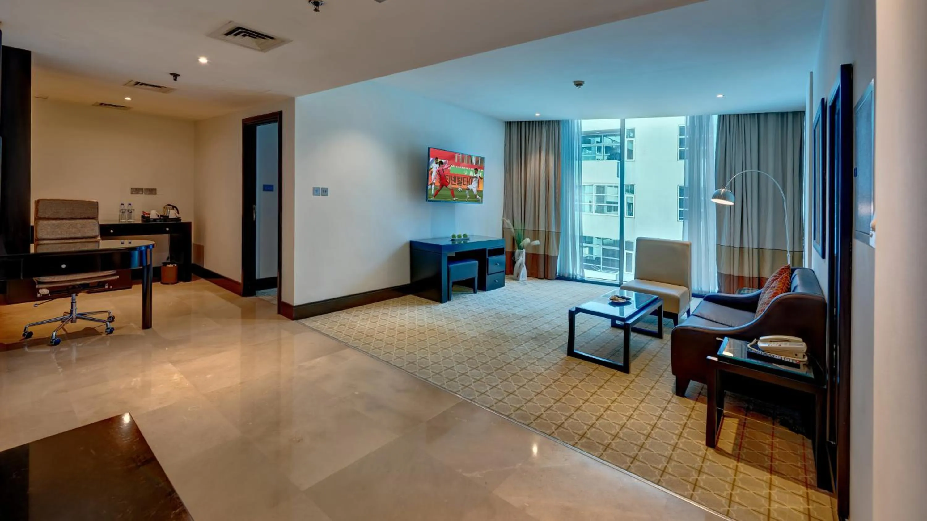 Bedroom in Holiday Inn Dubai Al Barsha by IHG