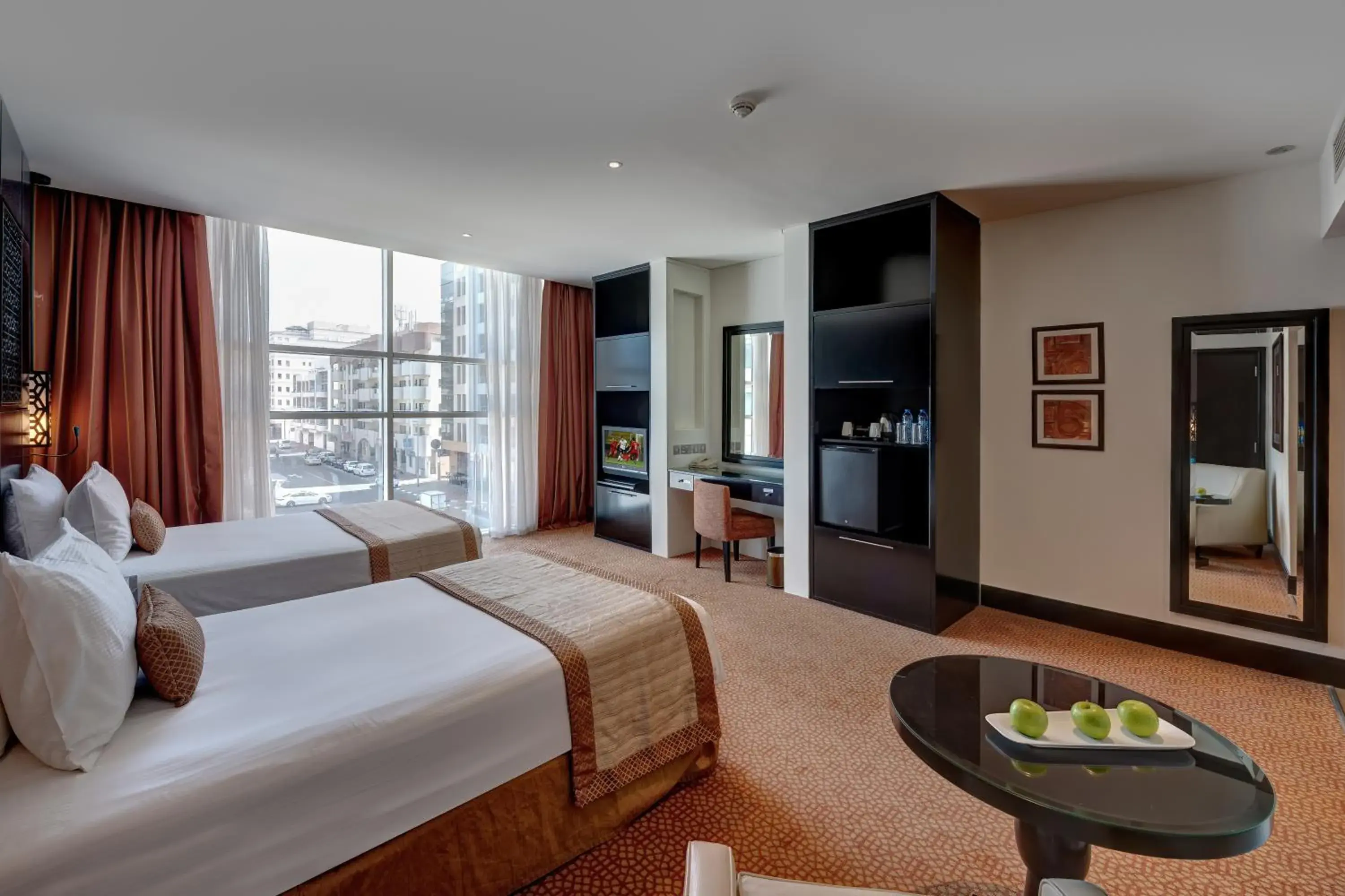 Standard Twin Room in Holiday Inn Dubai Al Barsha by IHG Standard Twin Room in Holiday Inn Dubai Al Barsha by IHG