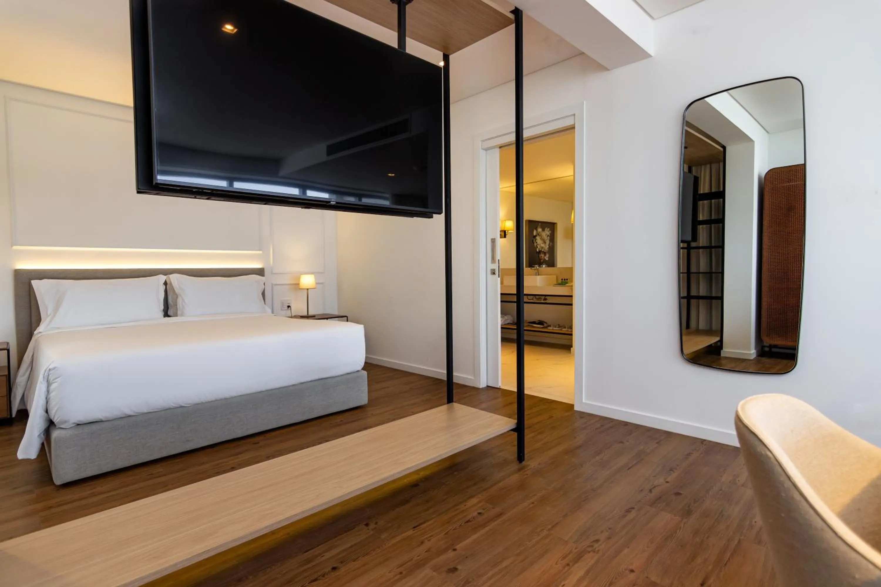 Bed in K-Platz Hotel