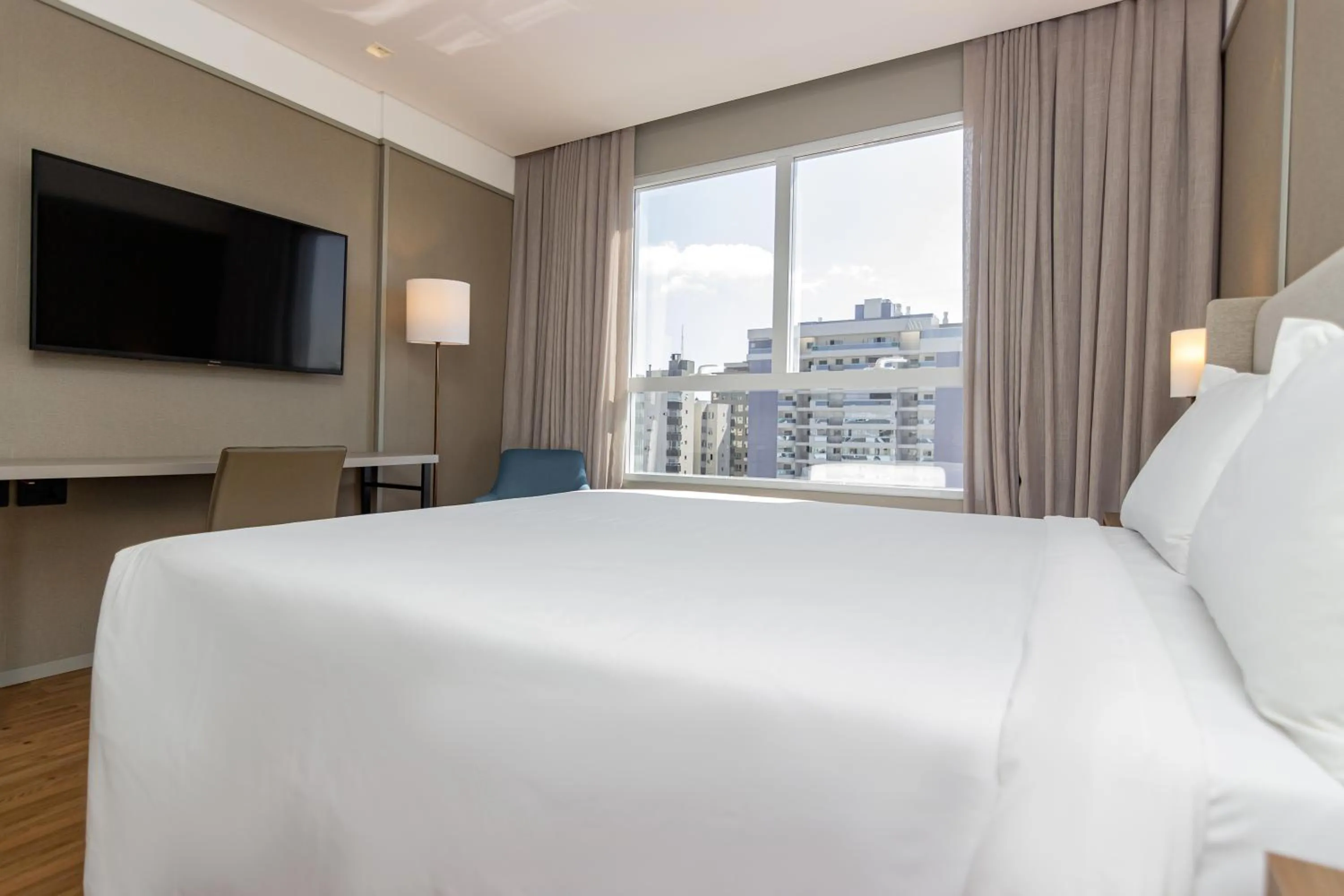 Bed in K-Platz Hotel