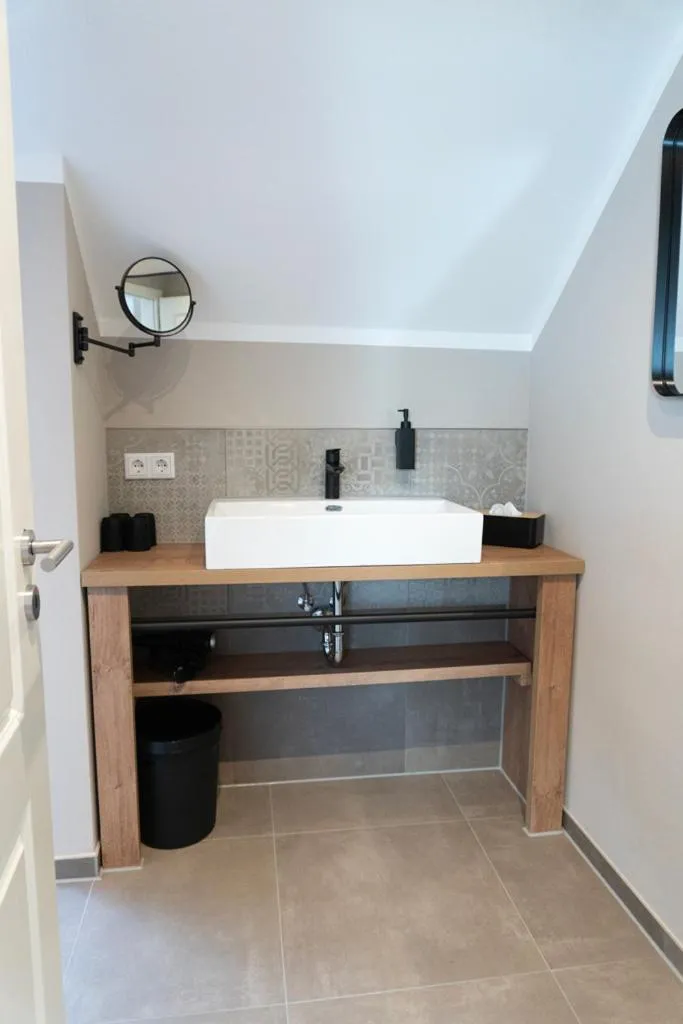 Bathroom in Zum Landsberger Hof