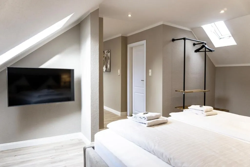 Bedroom, Bed in Zum Landsberger Hof