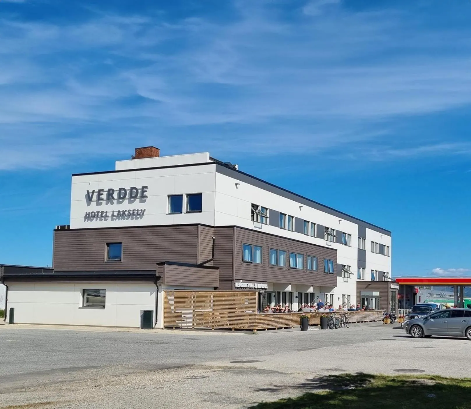 Property building in Verdde Hotel Lakselv
