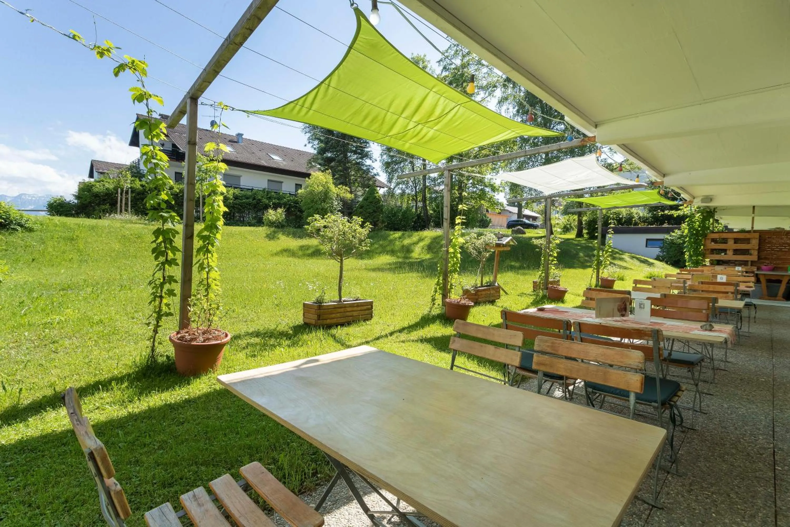 Garden view in Landhotel Seeg