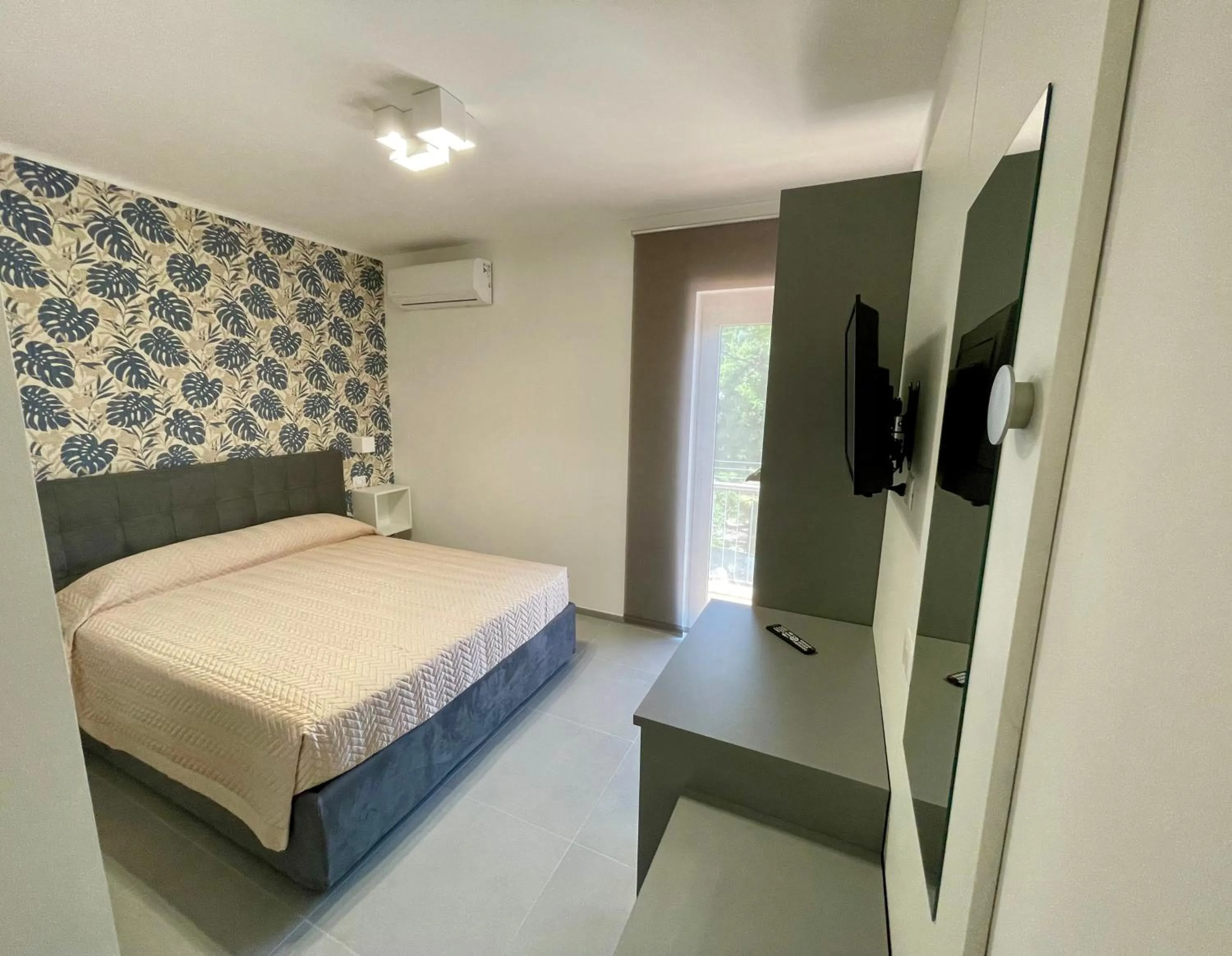 Bed in Matthew's Home B&B