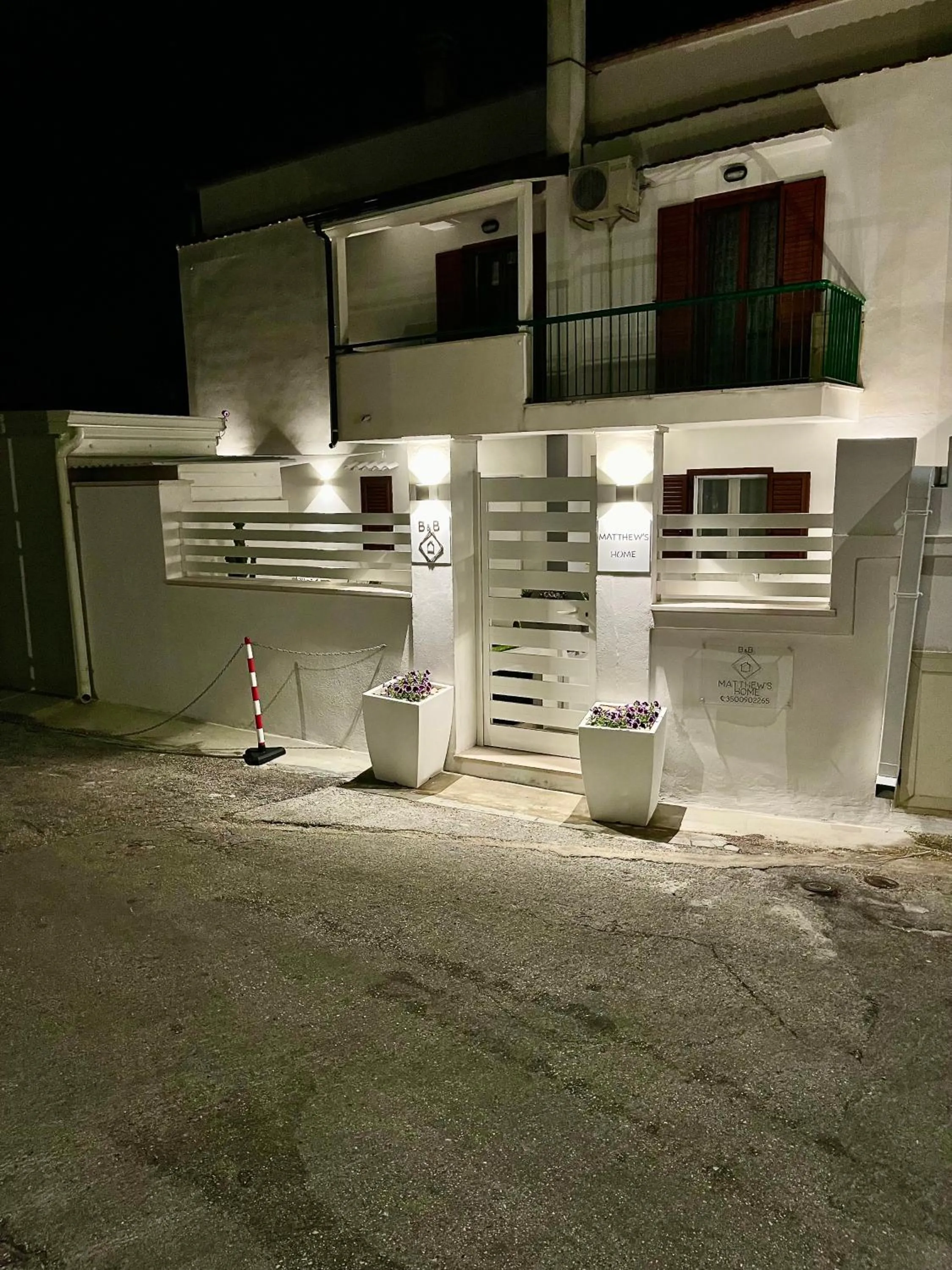 Property building in Matthew's Home B&B