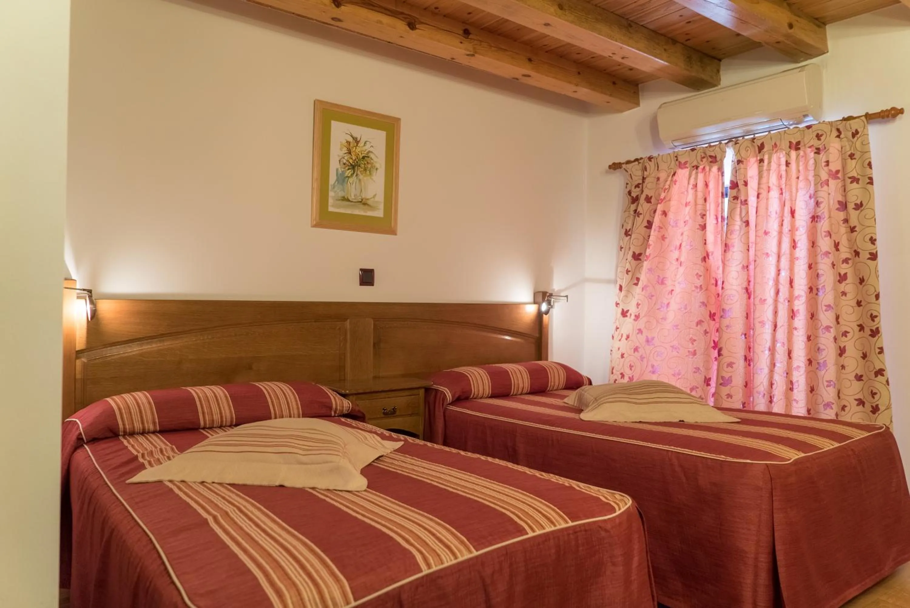 Bed in Hotel Jacobeo