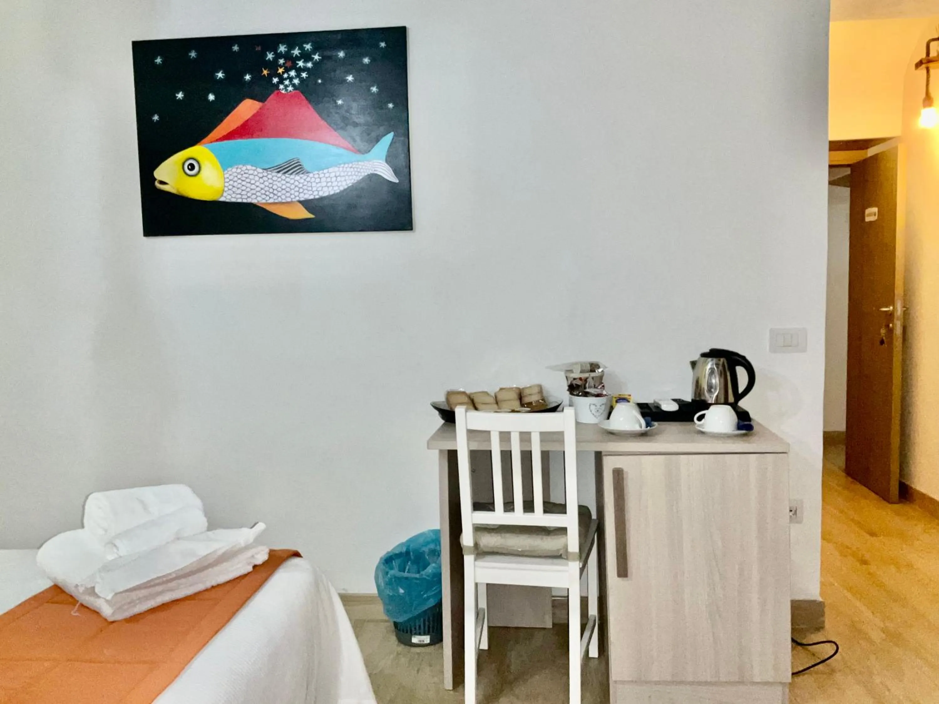 Bedroom, Bed in 'A Room de' Scugnizzi