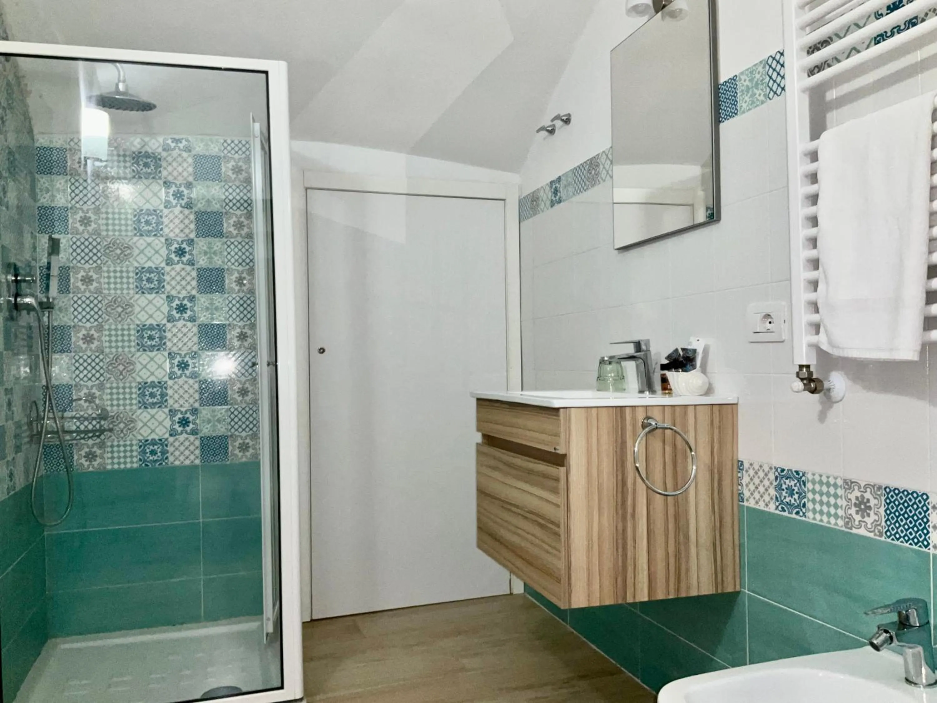 Bathroom in 'A Room de' Scugnizzi