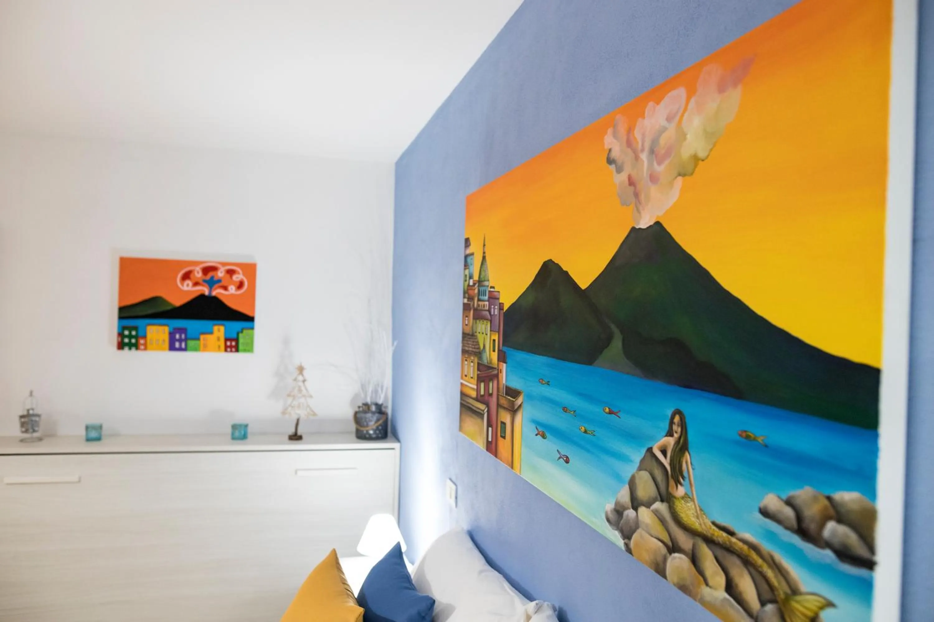 Decorative detail in 'A Room de' Scugnizzi