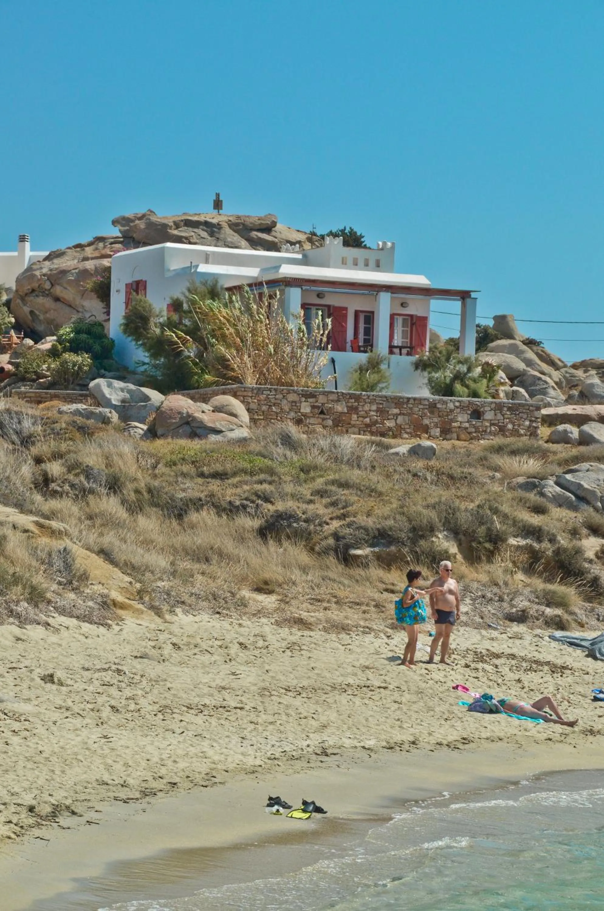 Facade/entrance in Ydreos Studios & Apartments