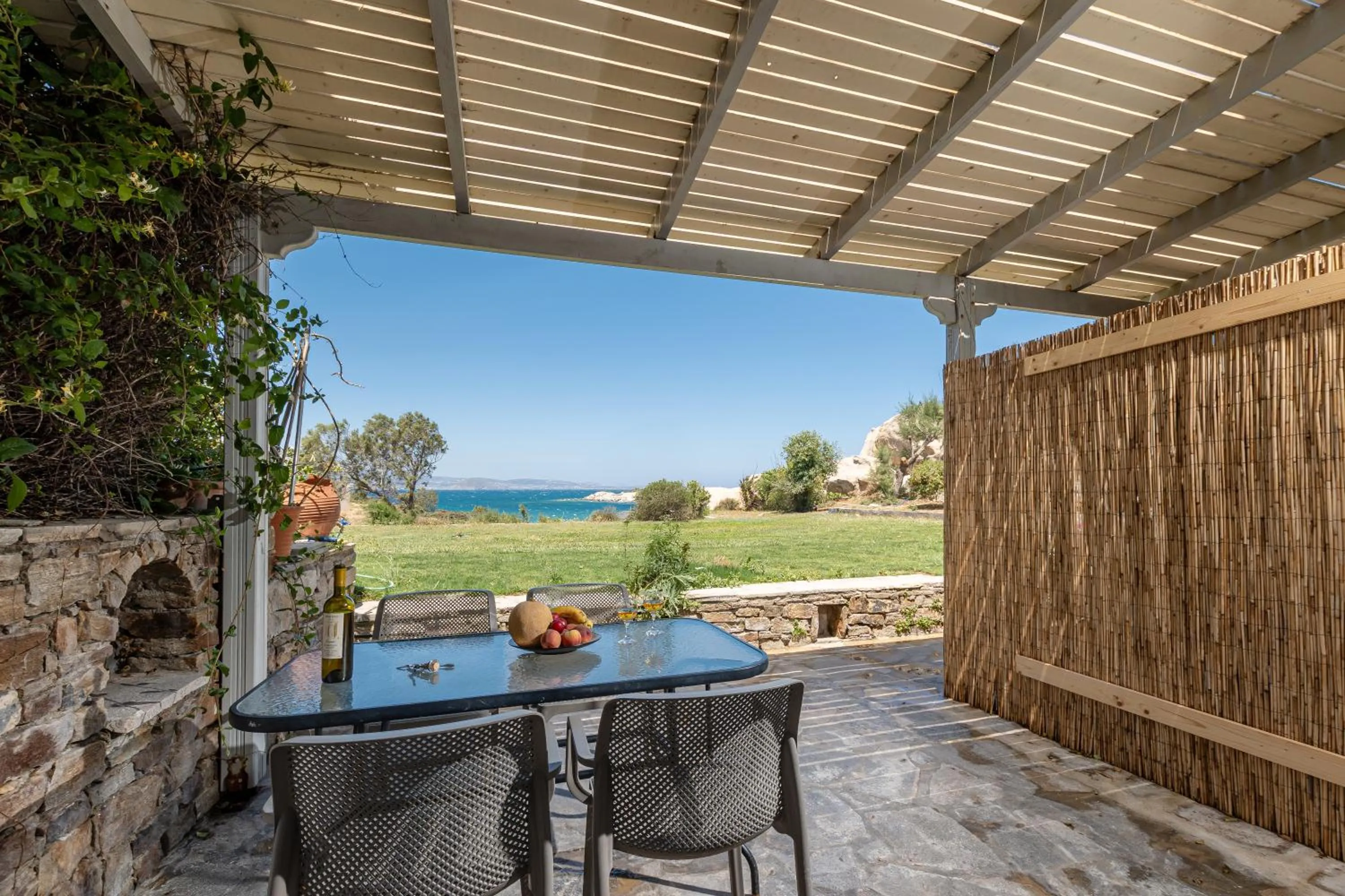 Balcony/Terrace in Ydreos Studios & Apartments