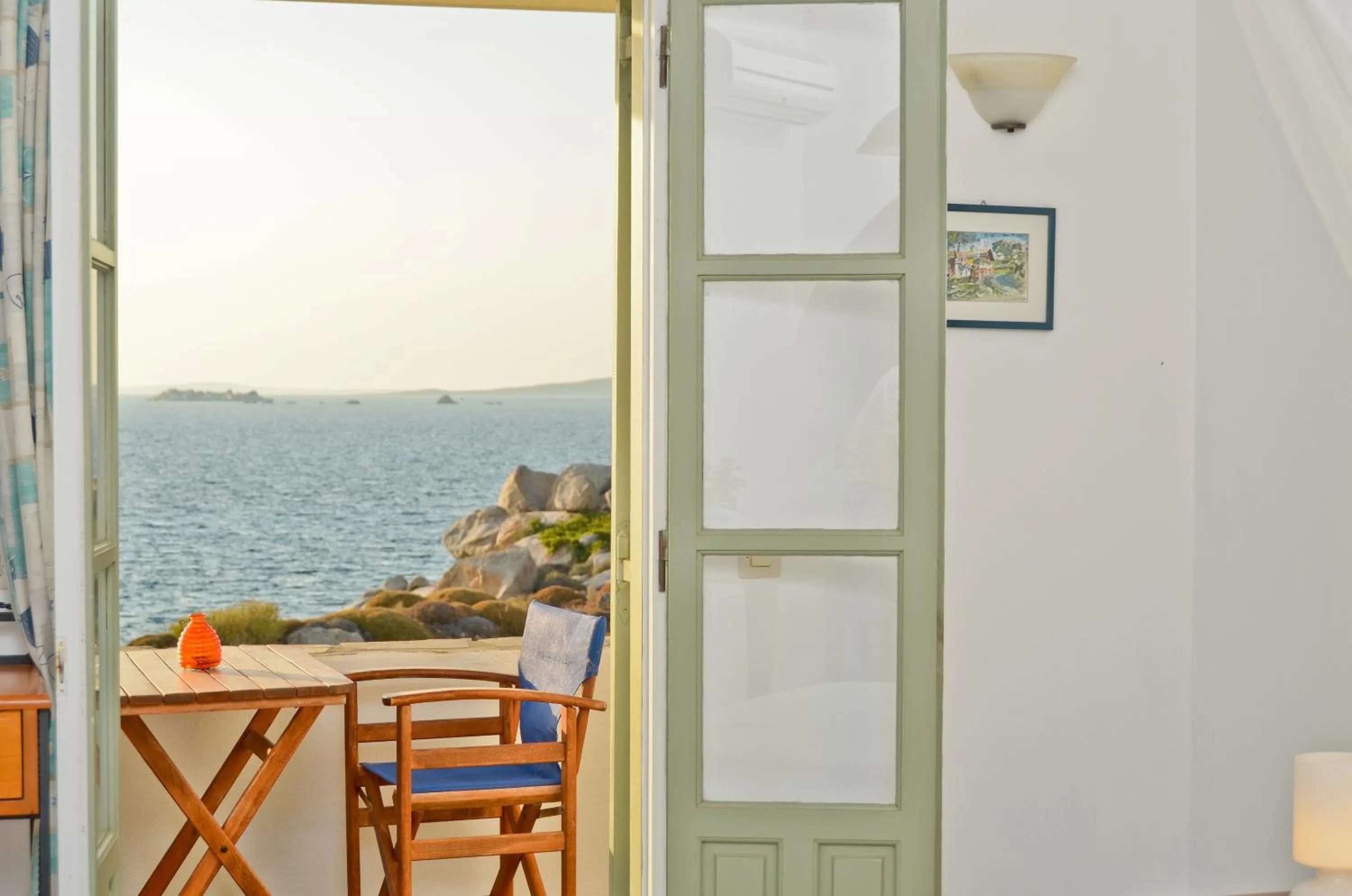 Day in Ydreos Studios & Apartments