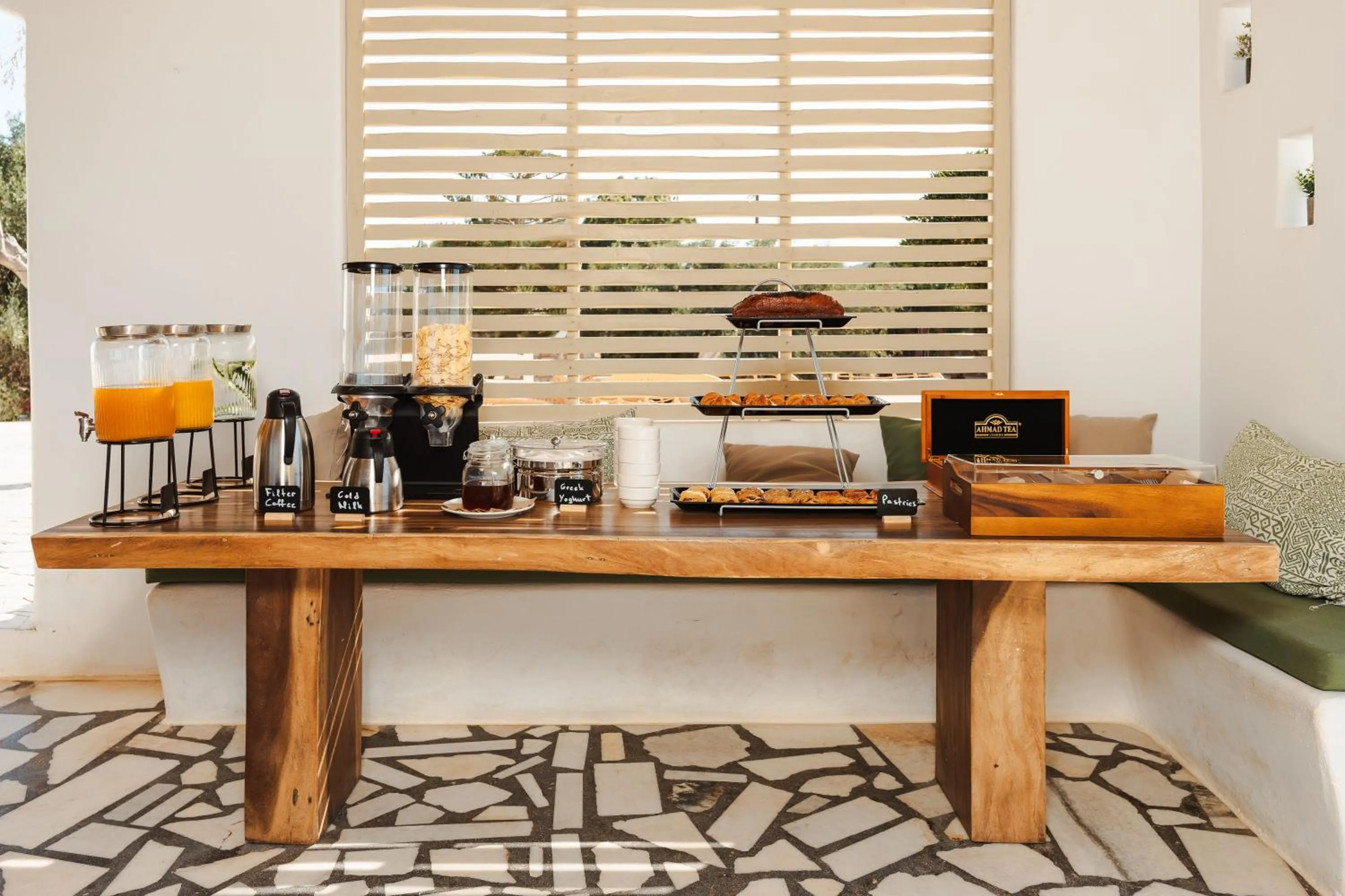 Coffee/tea facilities in Almiriki Naxos Beachside Living