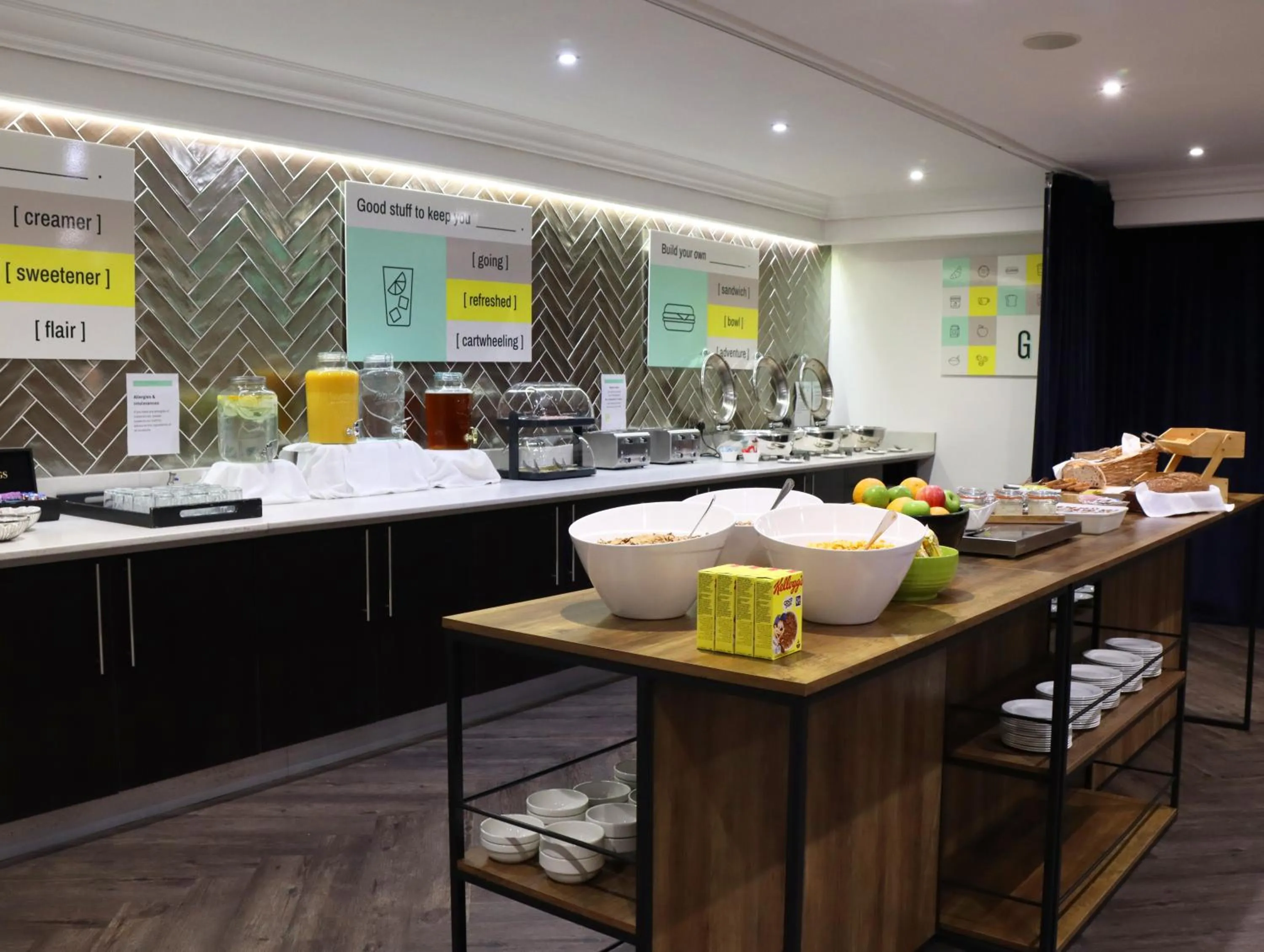 Breakfast in Garner Hotel Preston Samlesbury by IHG