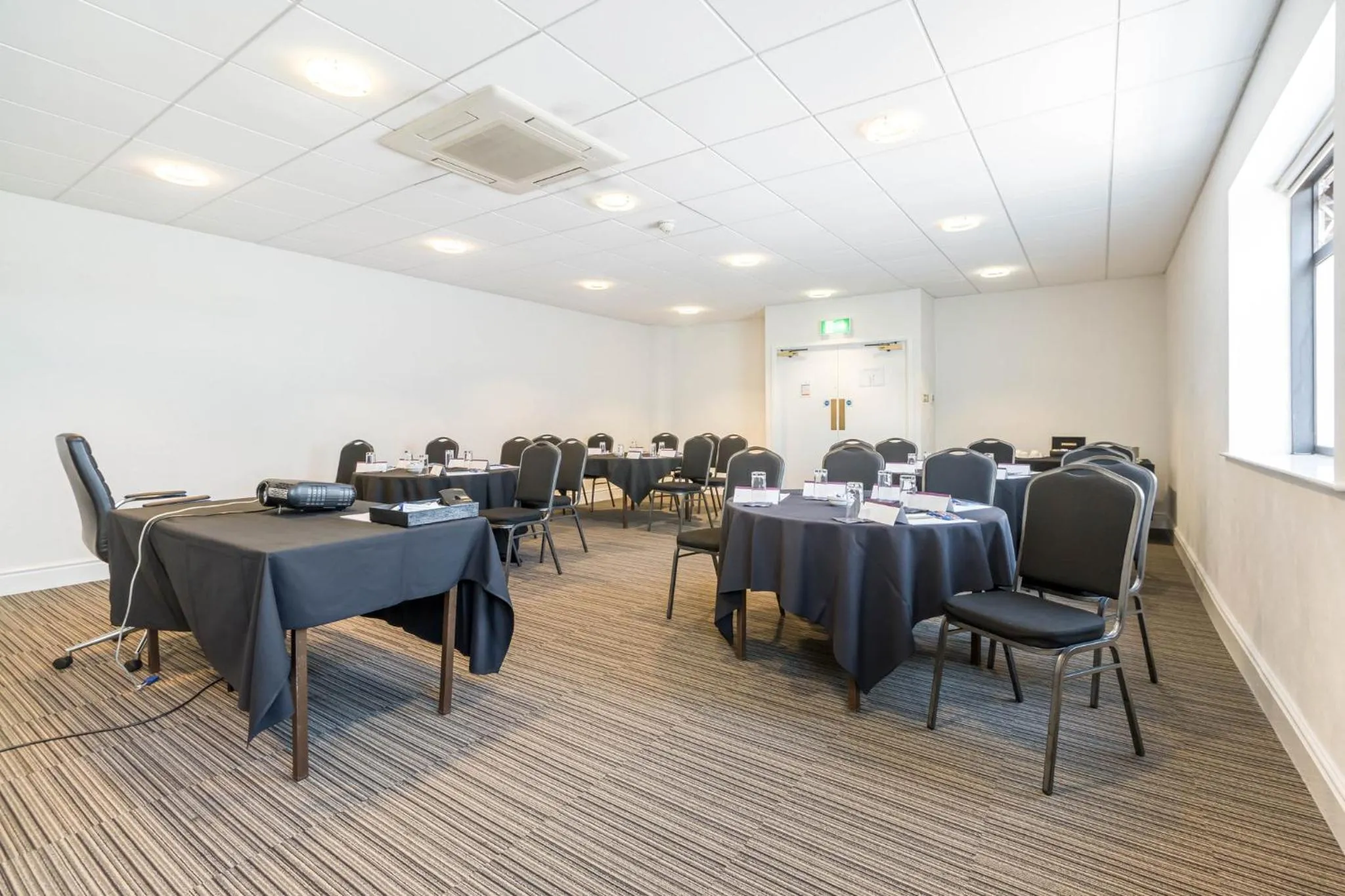 Meeting/conference room in Garner Hotel Preston Samlesbury by IHG
