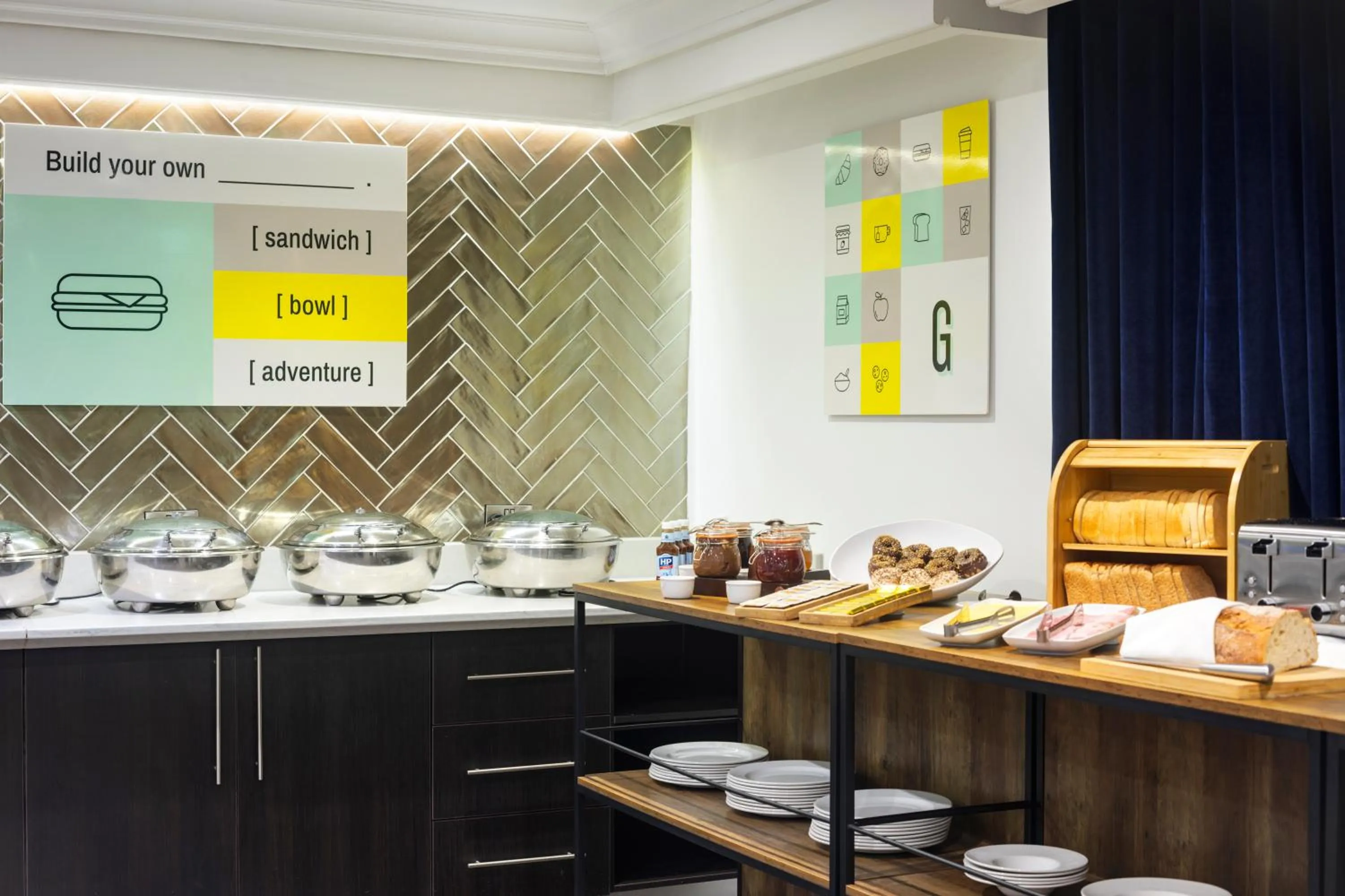 Breakfast in Garner Hotel Preston Samlesbury by IHG