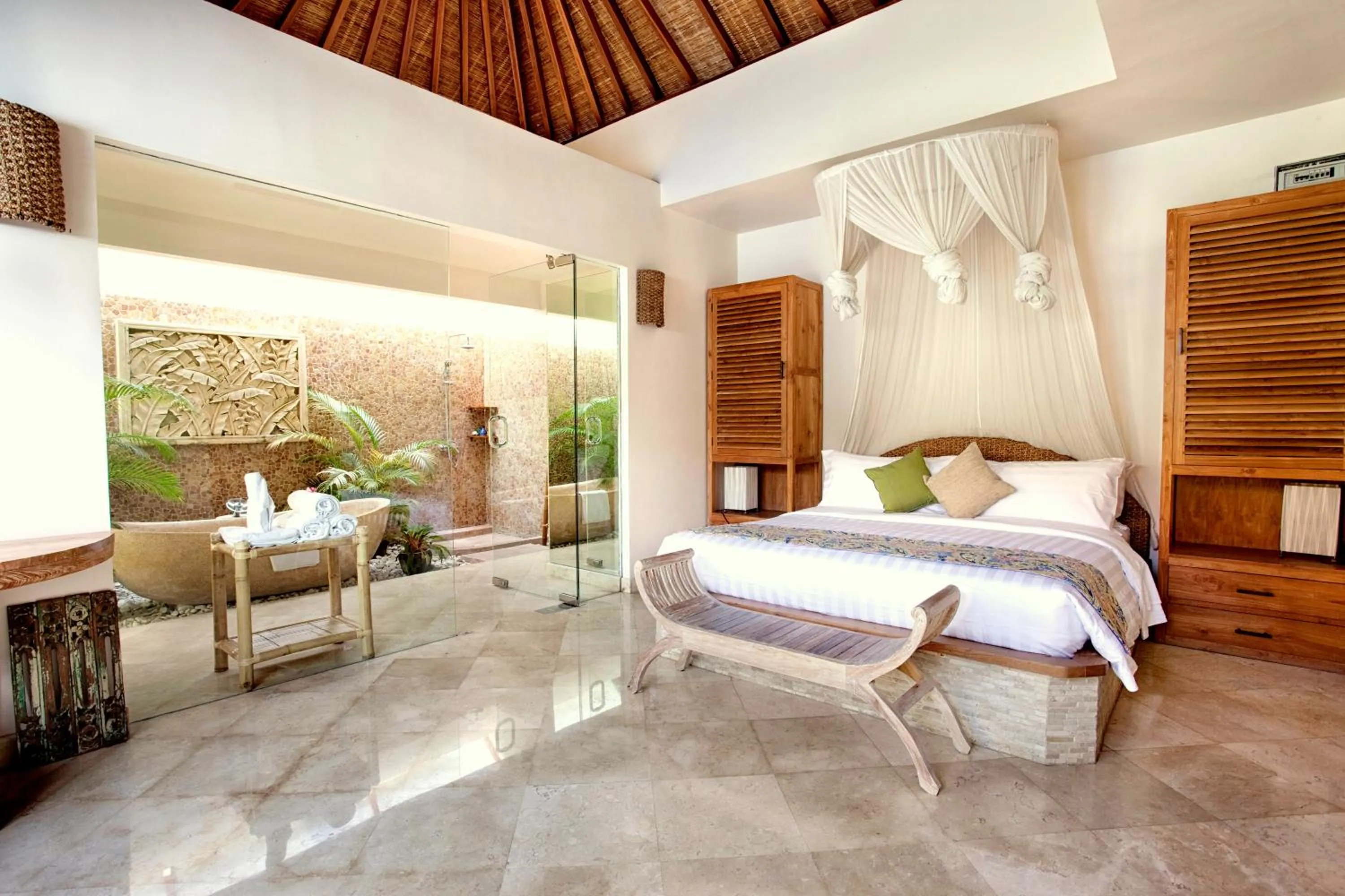Photo of the whole room, Bed in Mayana Villas