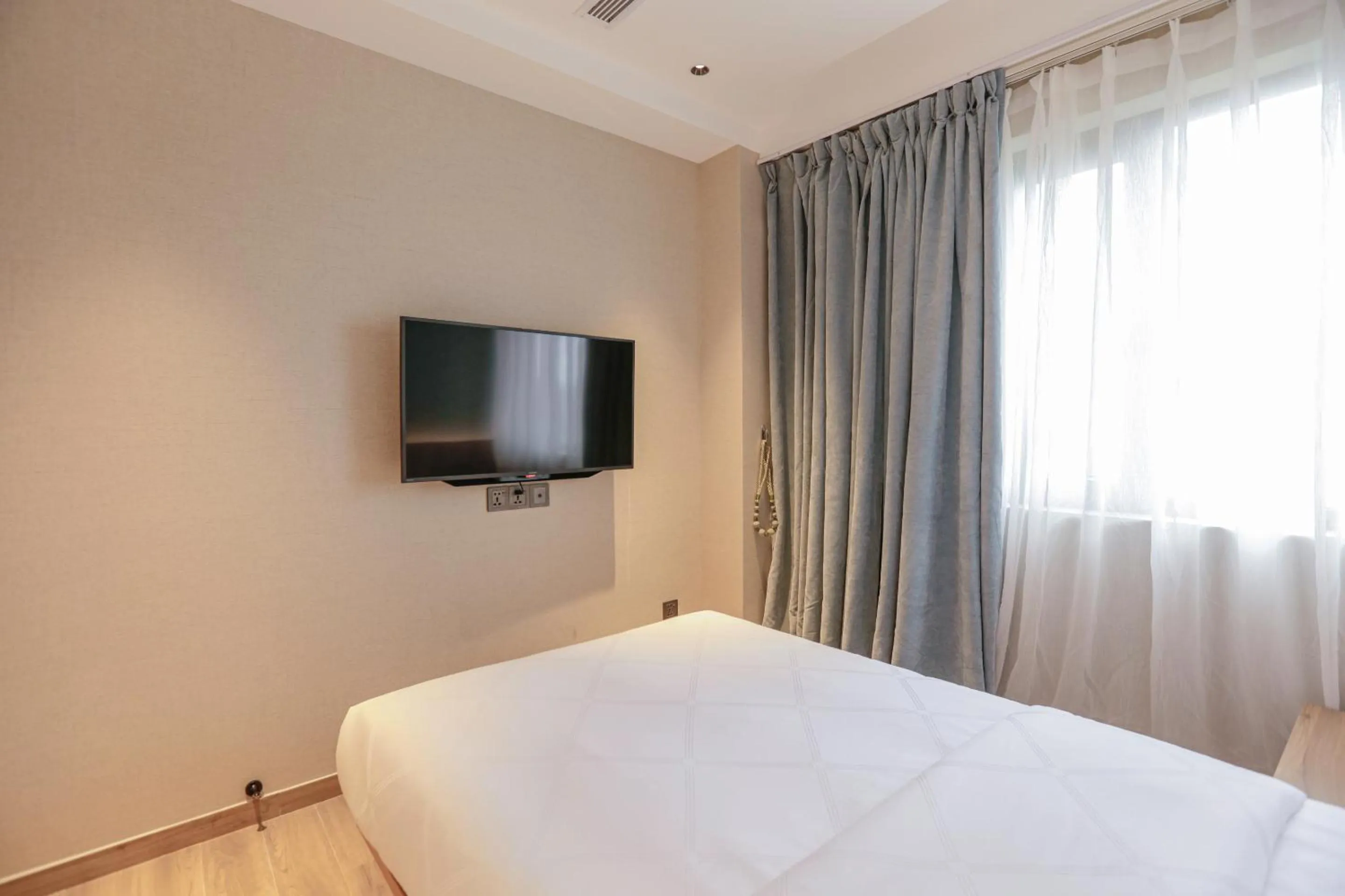 Bedroom, Bed in Hotel Casiana & Events Center Tagaytay Managed by HII