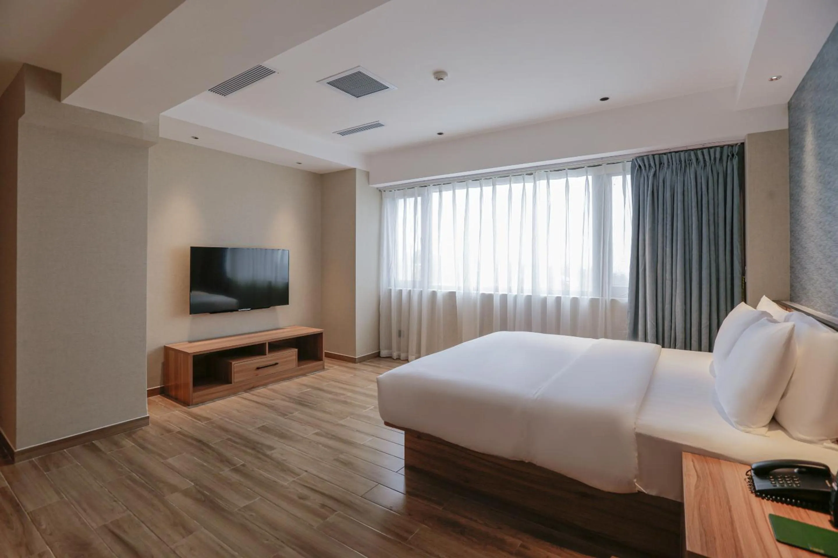 Bedroom, Bed in Hotel Casiana & Events Center Tagaytay Managed by HII
