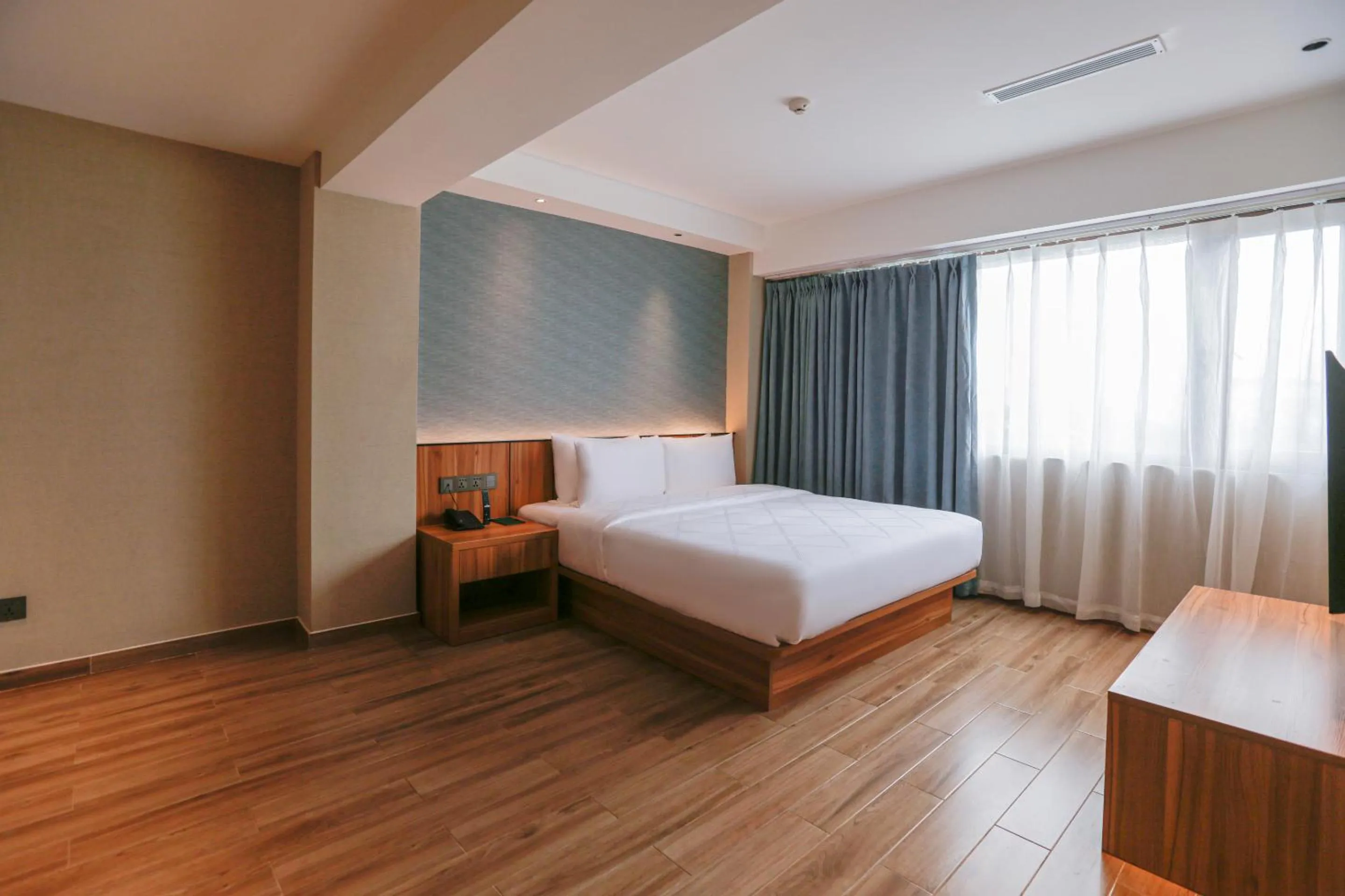 Bedroom, Bed in Hotel Casiana & Events Center Tagaytay Managed by HII