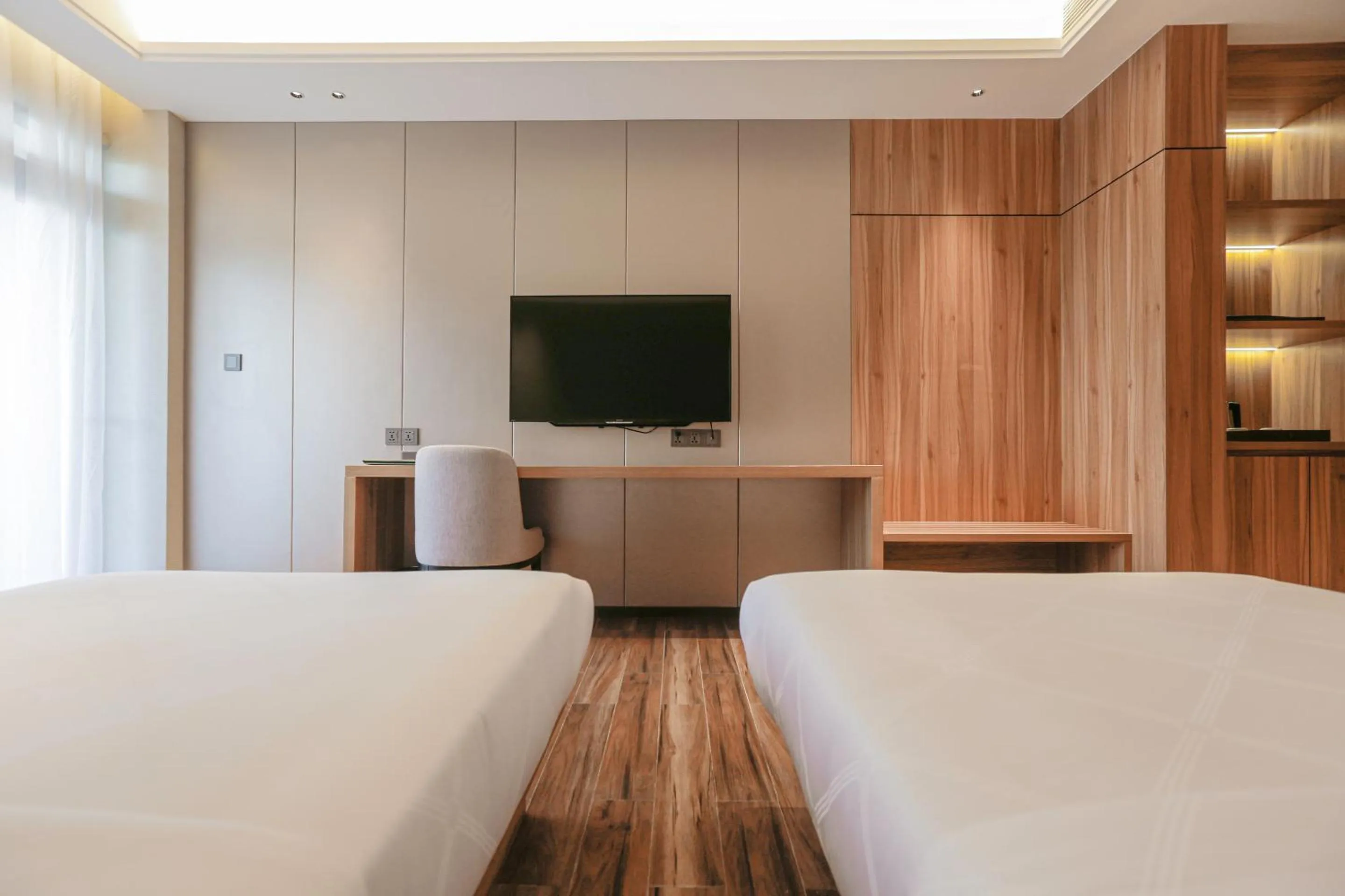 TV and multimedia, Bed in Hotel Casiana & Events Center Tagaytay Managed by HII