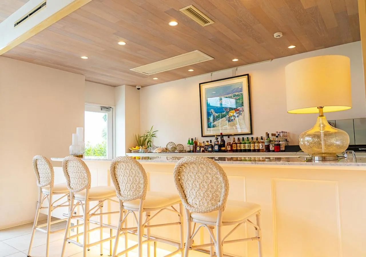 Lounge or bar in Blue Ocean Hotel&Resort MIYAKOJIMA