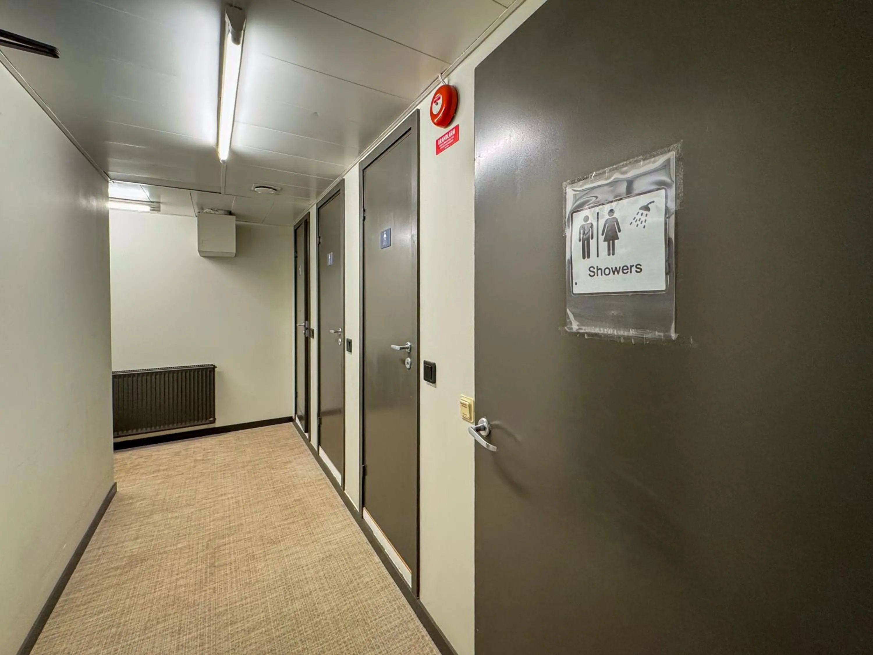 Shower in Jönköping Hotel Apartments