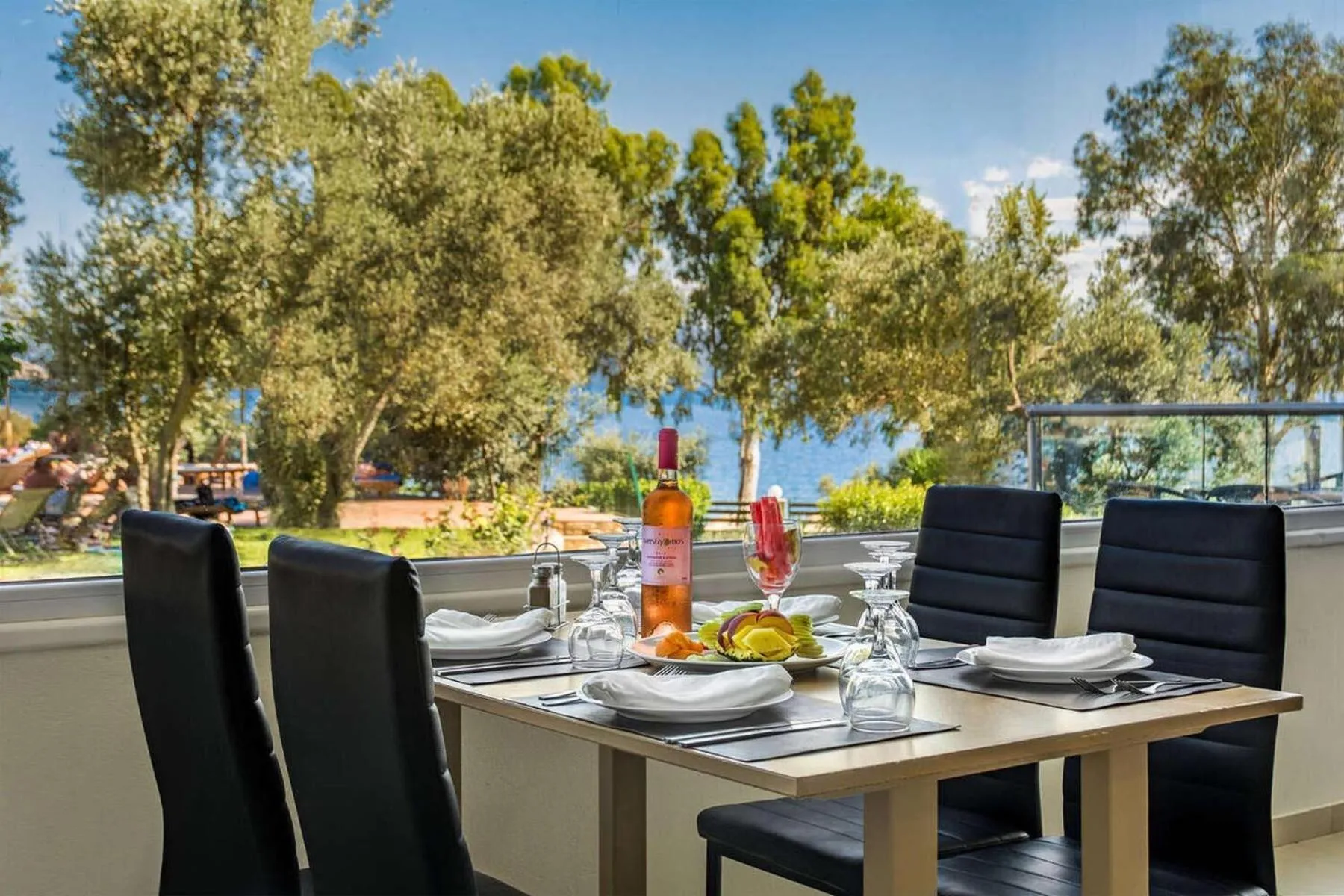 Restaurant/places to eat in Evia Riviera Resort